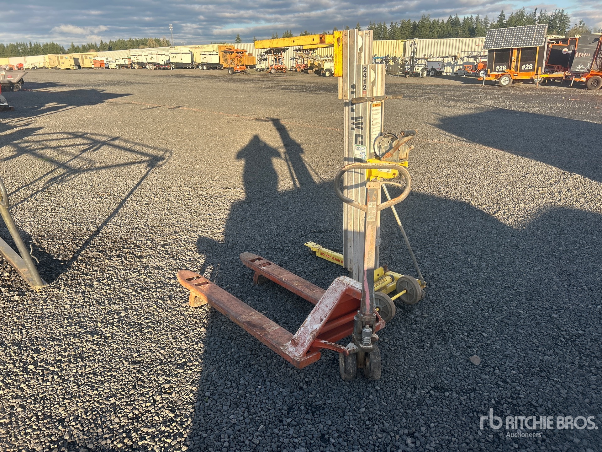 General Appearance with Bild, Ecke hinten links