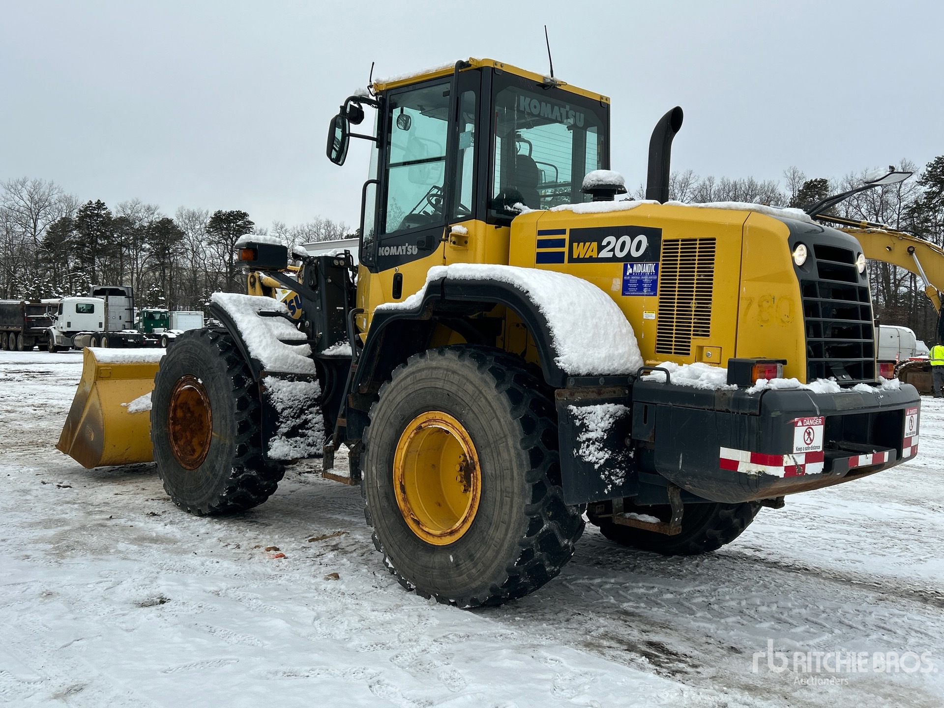 General Appearance with Picture, Left Rear Corner