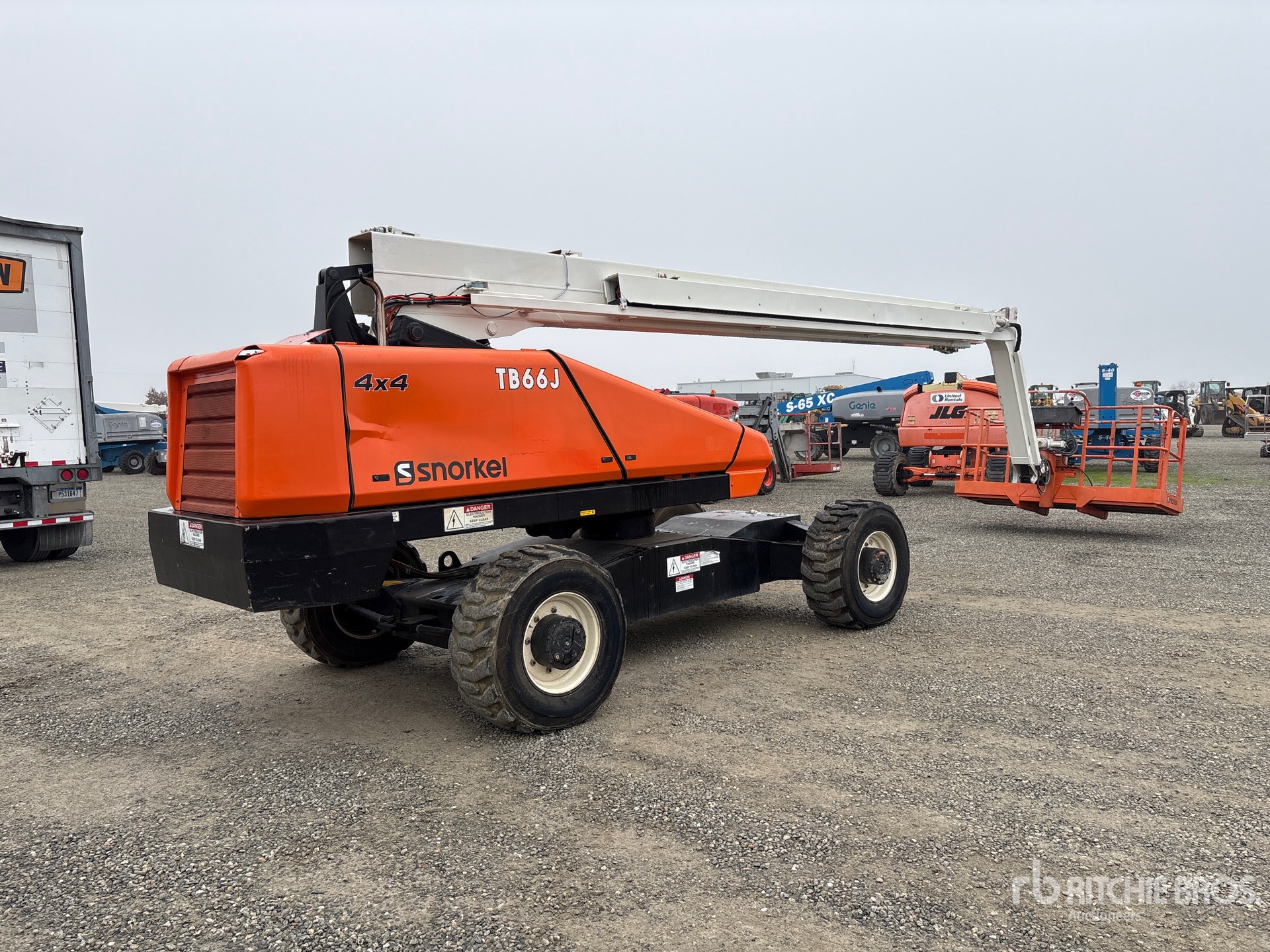 General Appearance with Picture, Right Rear Corner