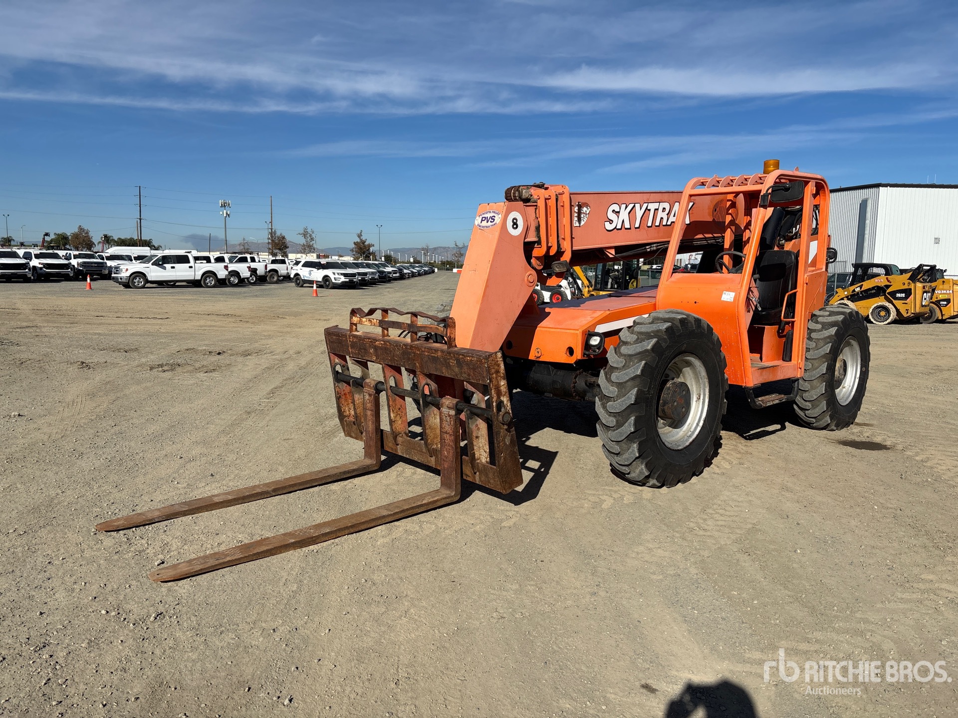 General Appearance with Bild, Ecke vorne links