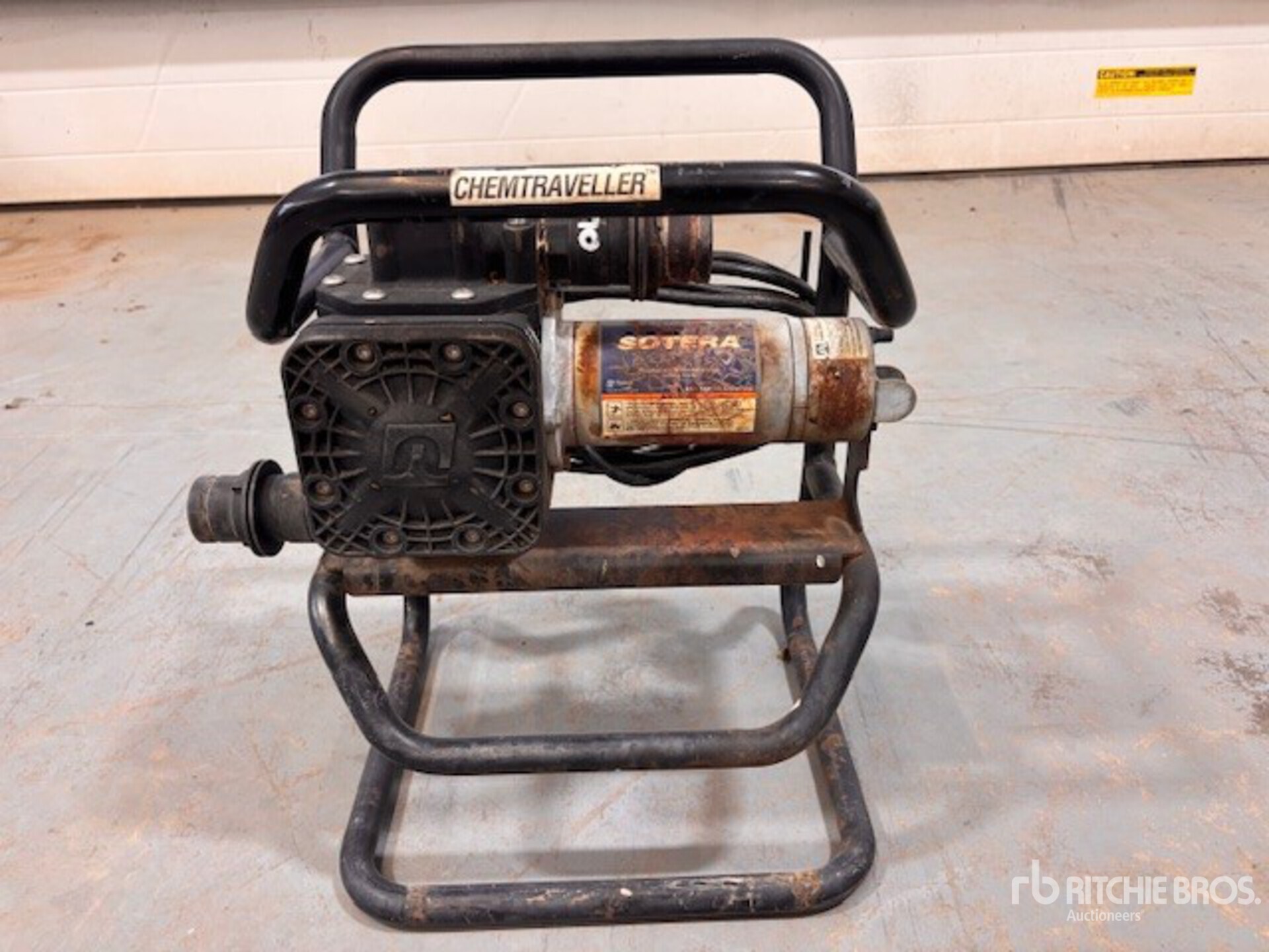 General Appearance with Featured Photo