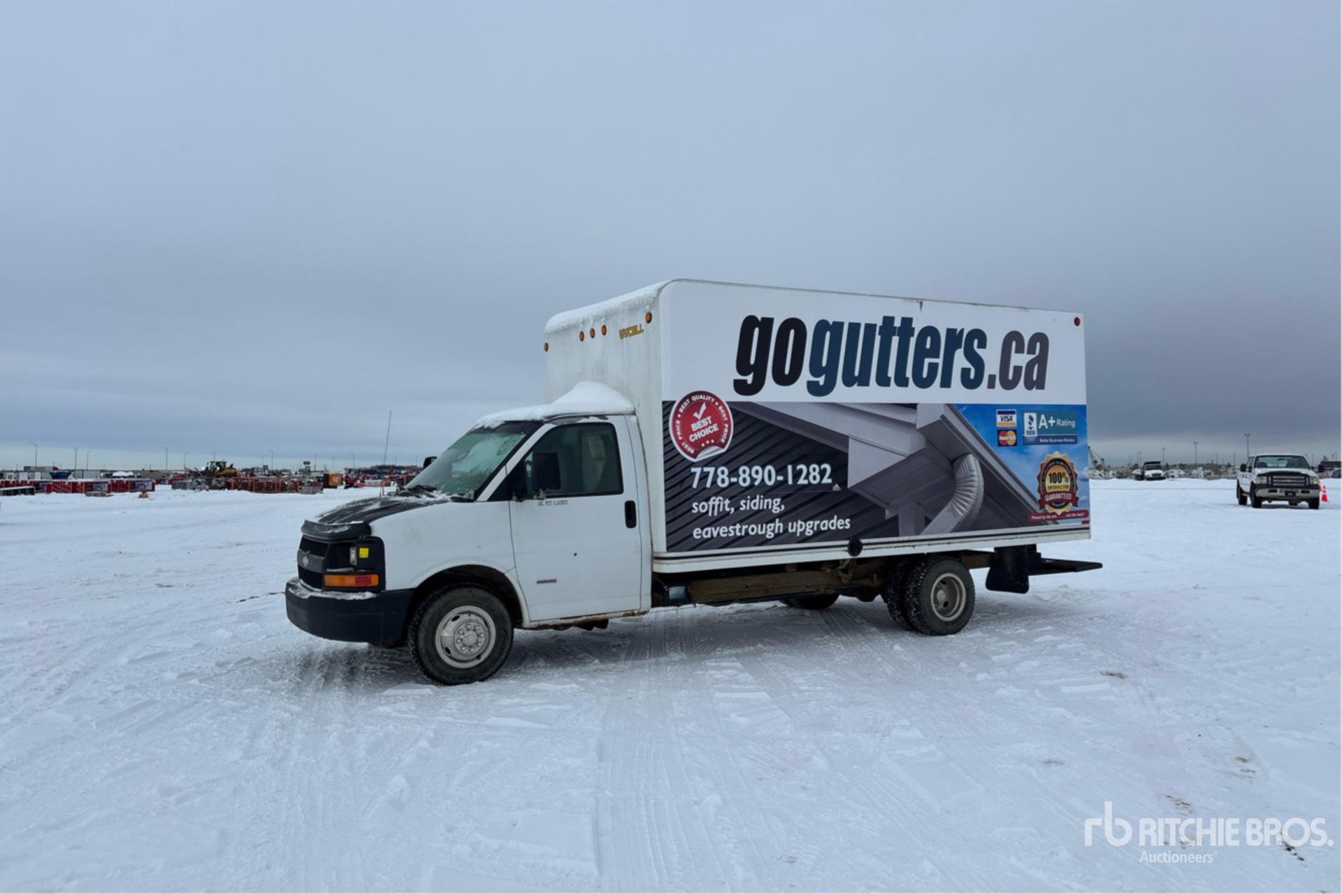 General Appearance with Picture, Left Front Corner