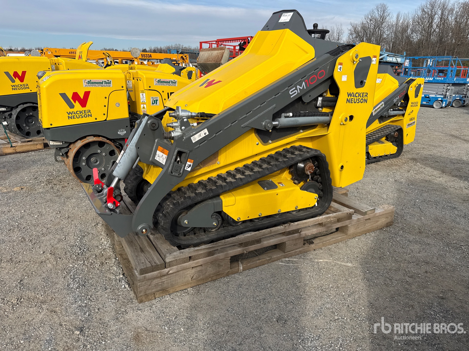 Aspect général with Image, coin avant gauche