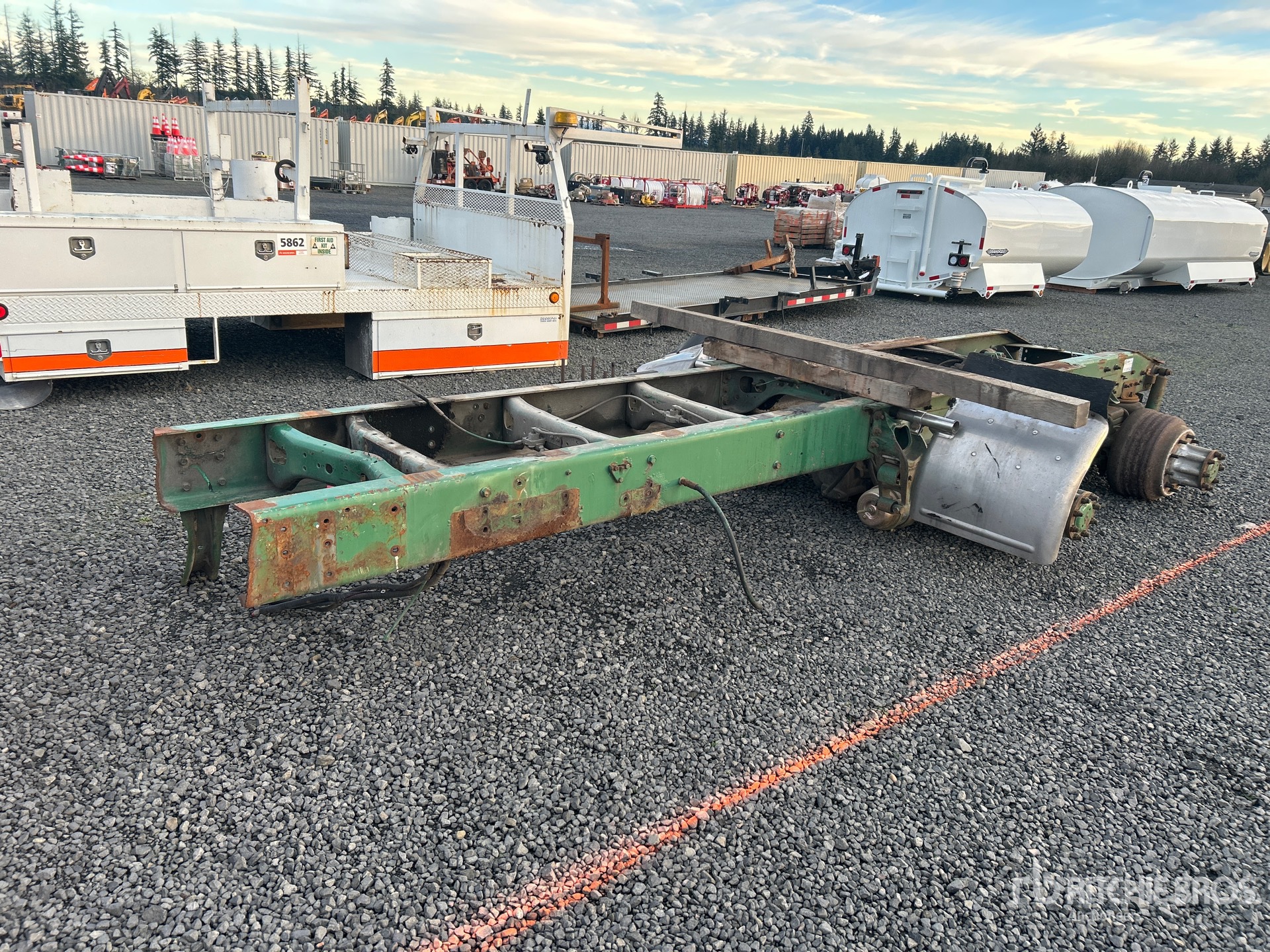 General Appearance with Foto, angolo anteriore destro