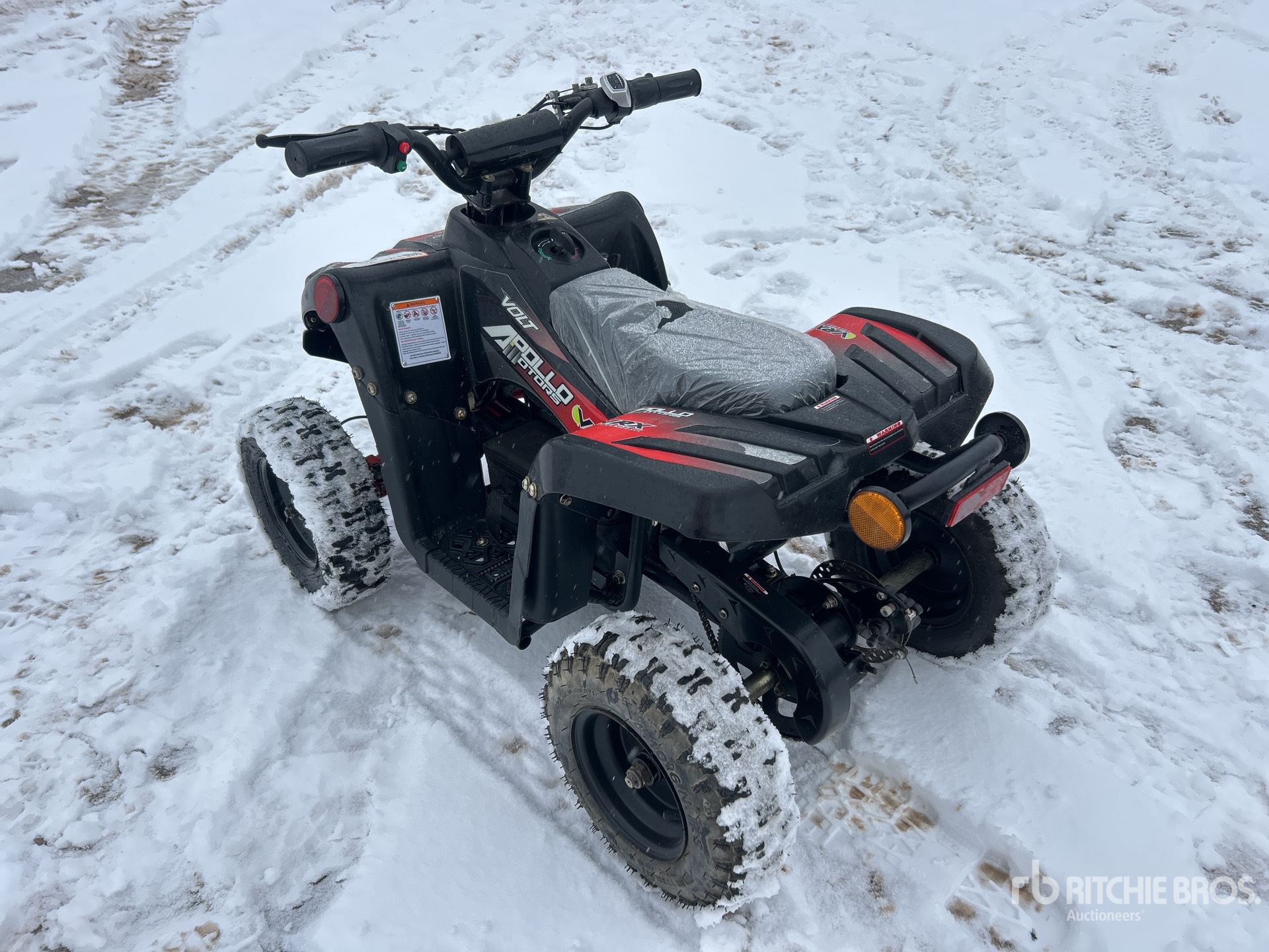 General Appearance with Picture, Left Rear Corner