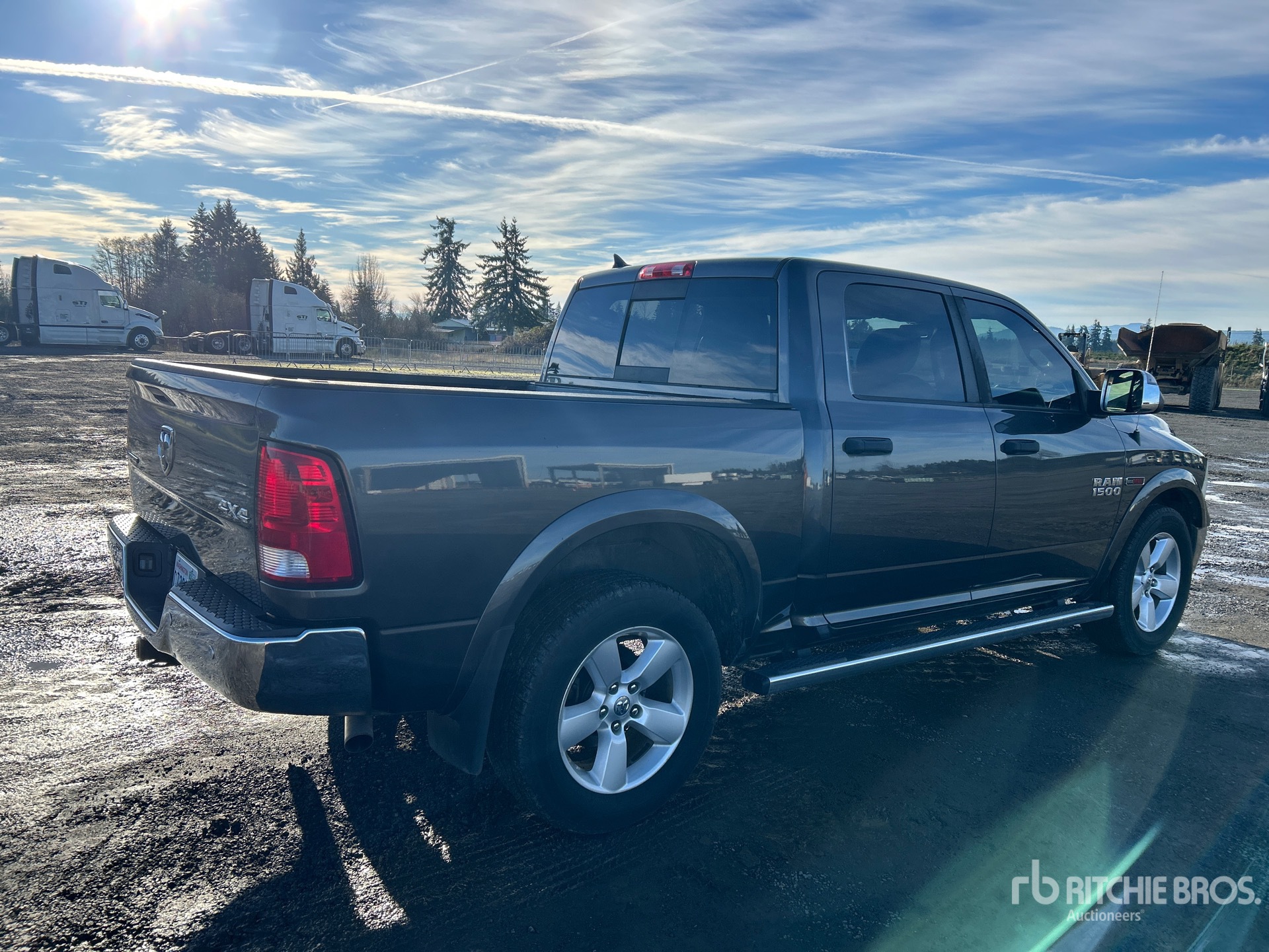 General Appearance with Picture, Right Rear Corner