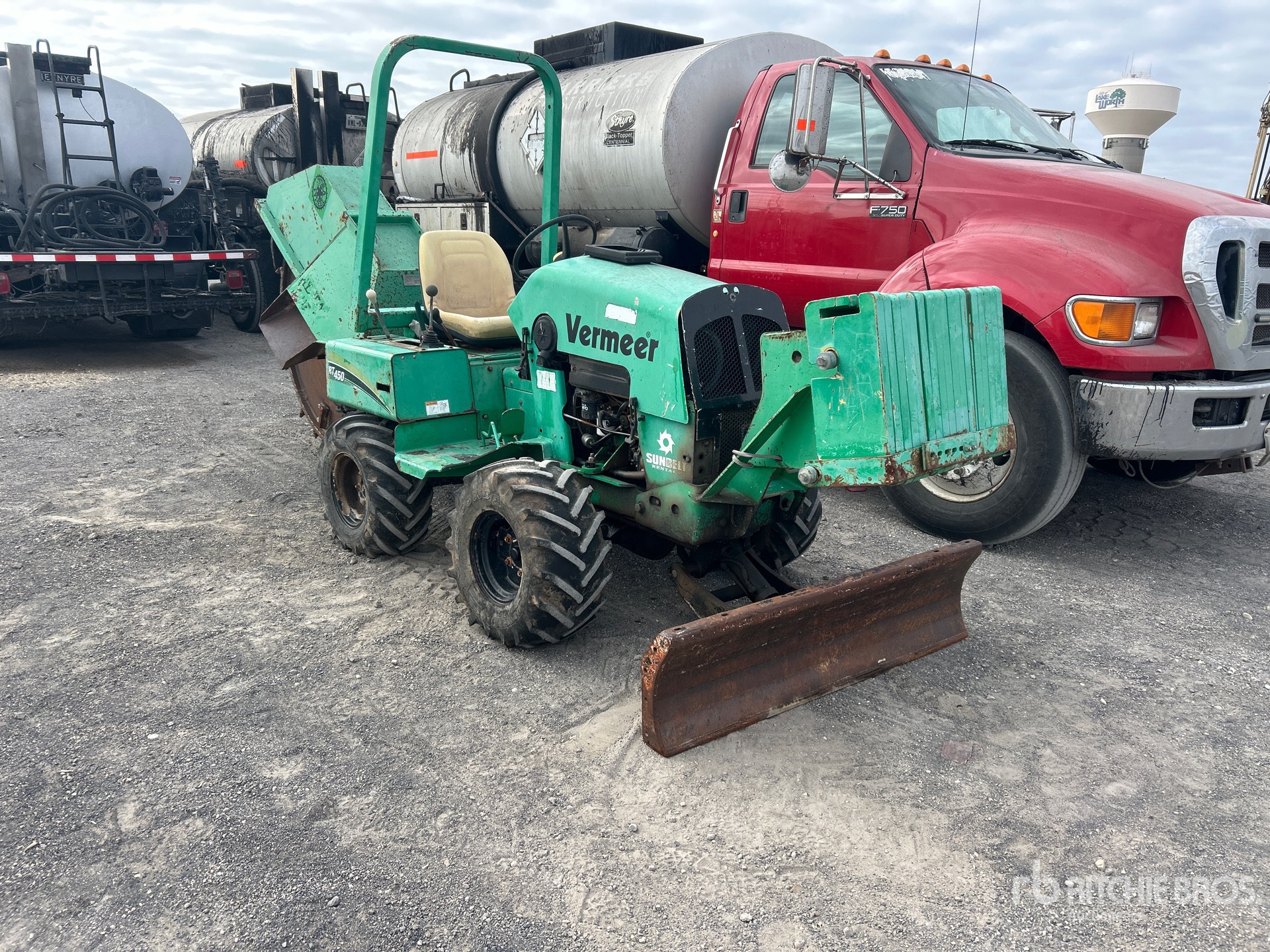 General Appearance with Image, coin avant droit