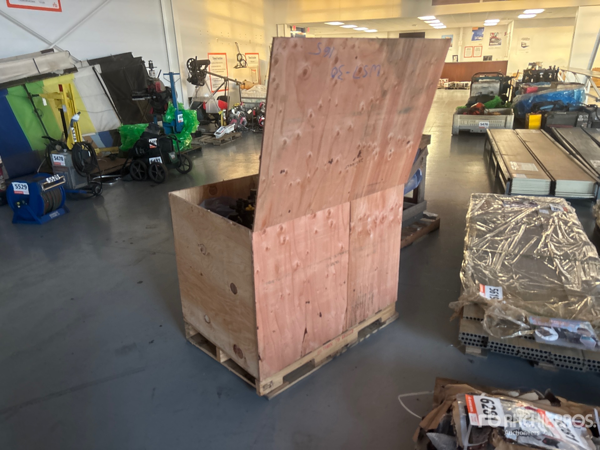 General Appearance with Imagen: esquina trasera izquierda