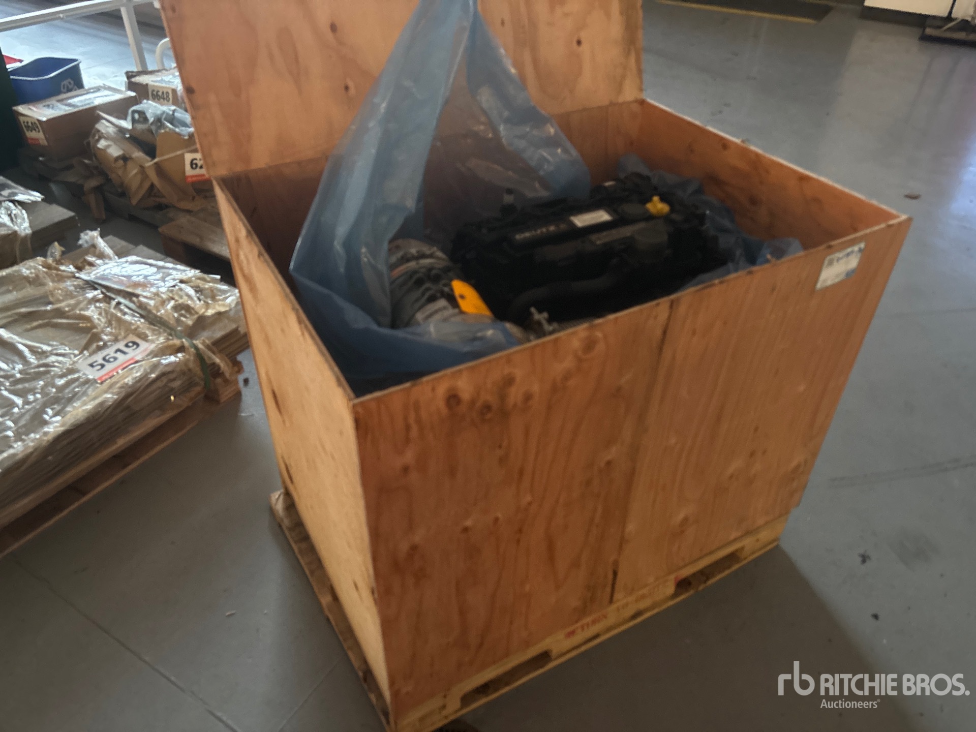 General Appearance with Imagen: esquina delantera derecha