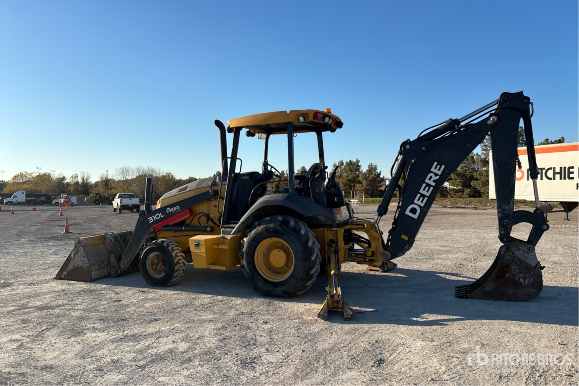 General Appearance with Bild, Ecke hinten links