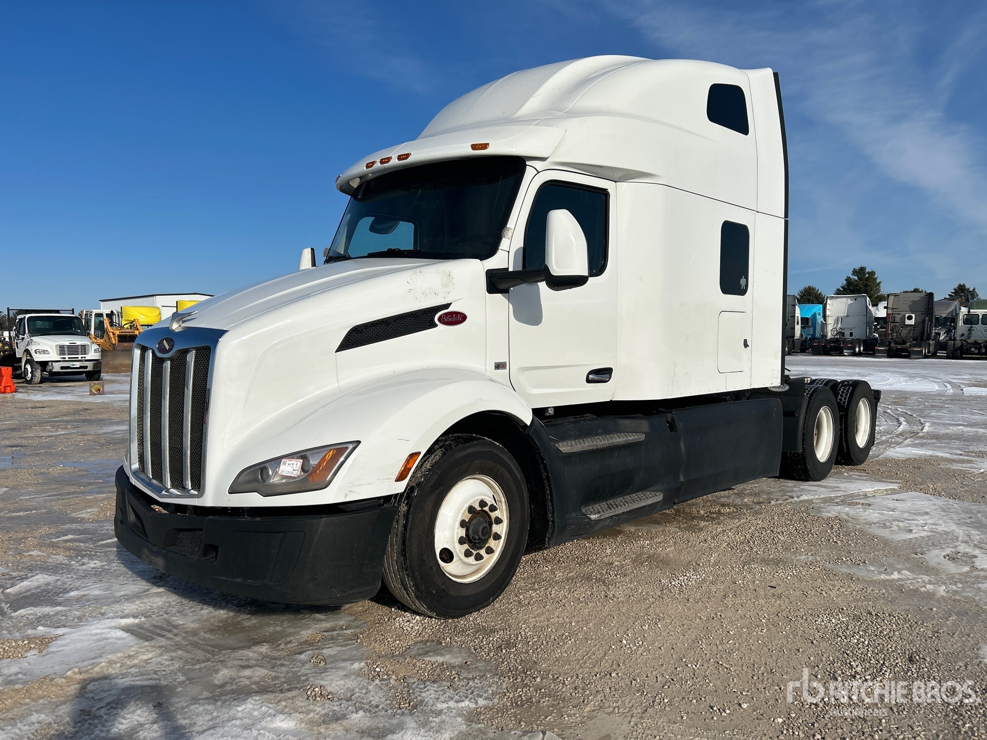 General Appearance with Featured Photo