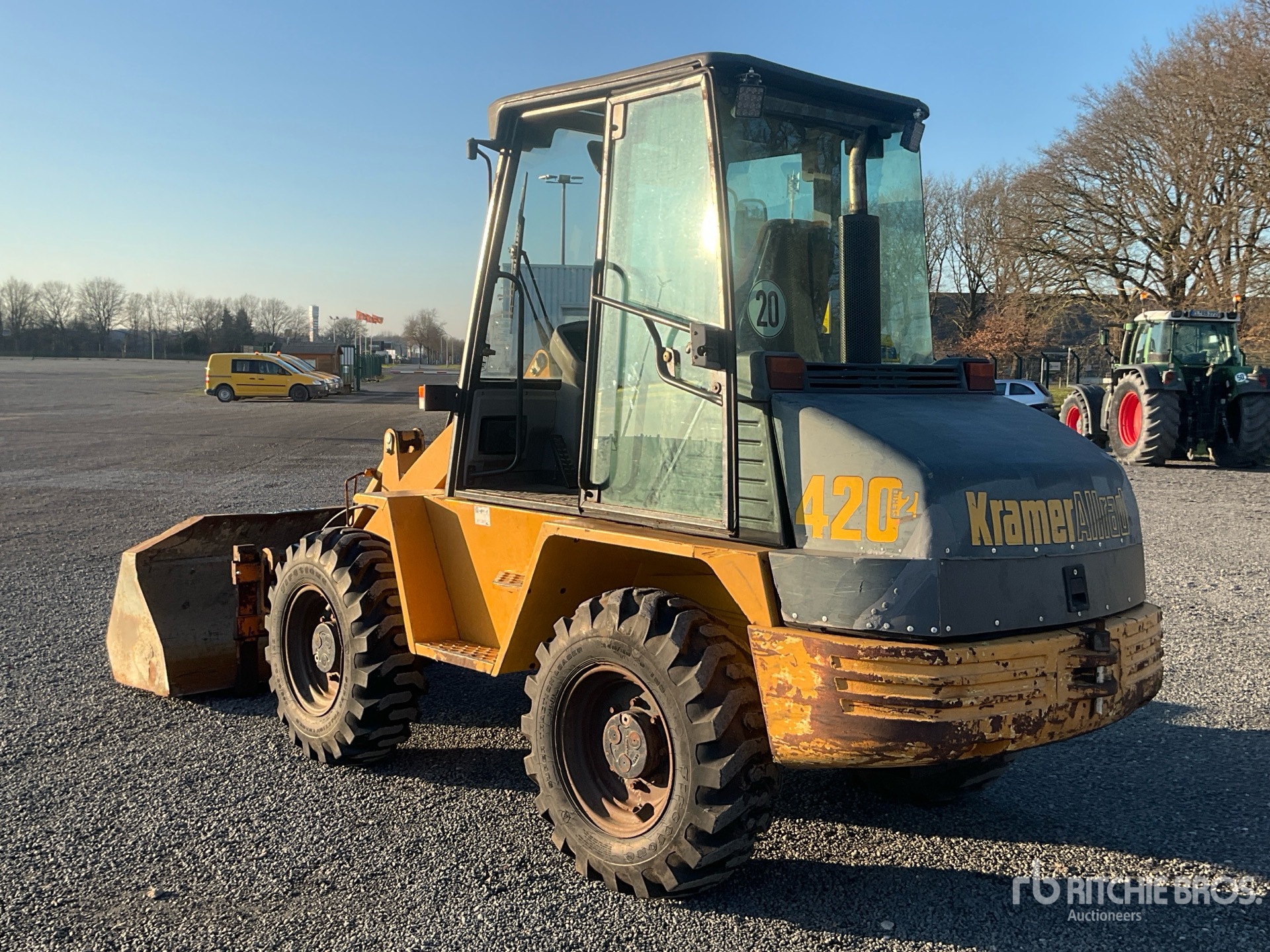 General Appearance with Bild, Ecke hinten links