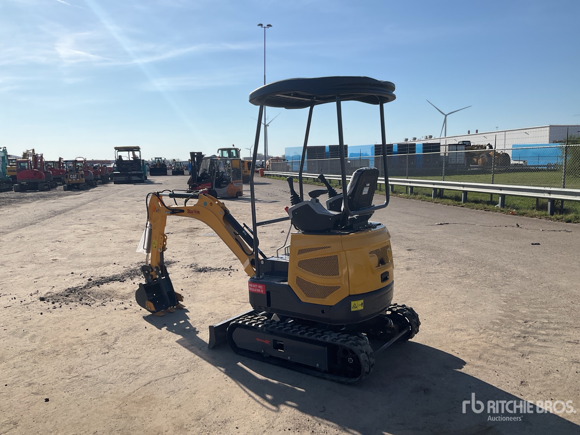 General Appearance with Picture, Left Rear Corner