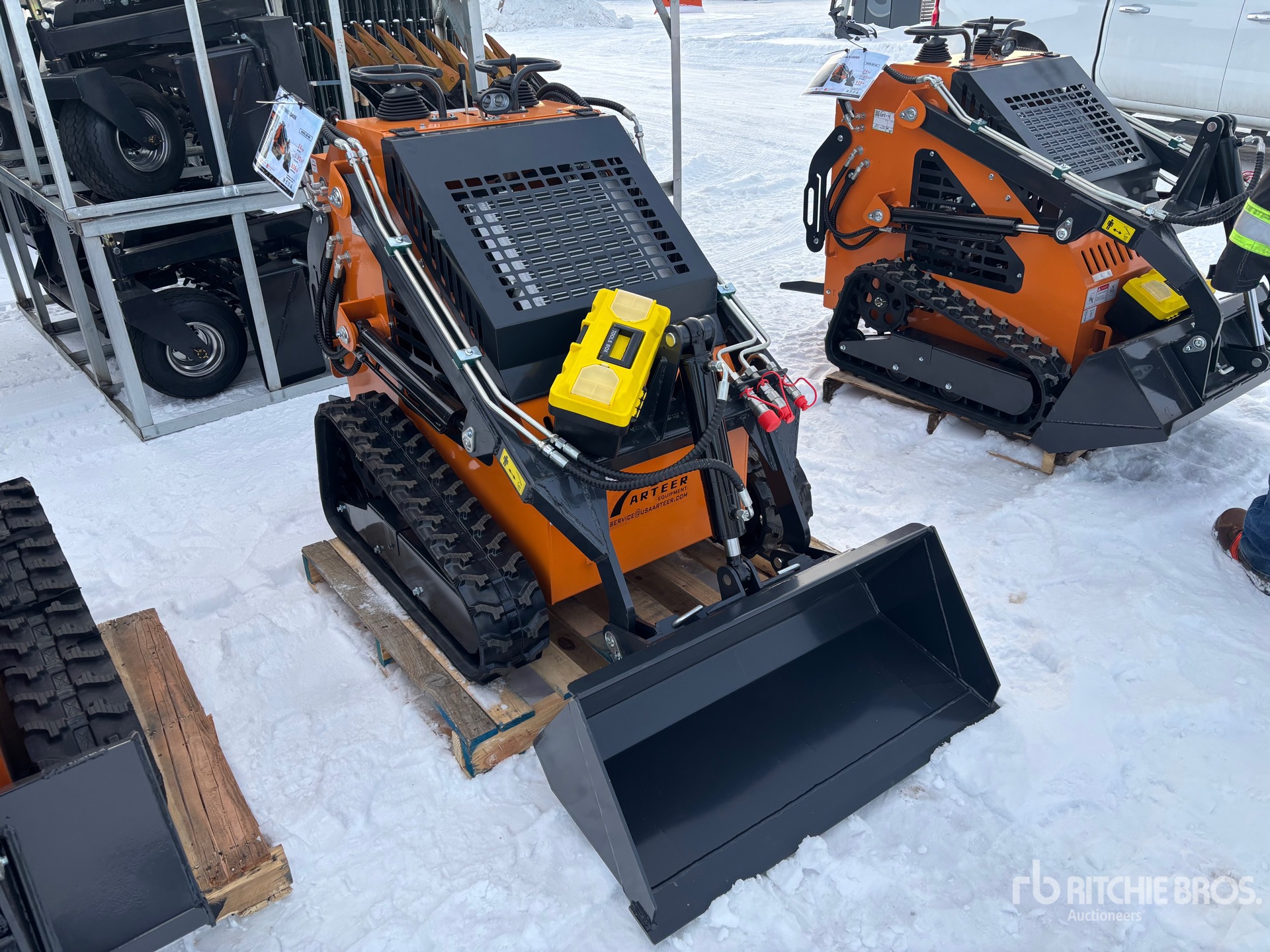 General Appearance with Image, coin avant droit