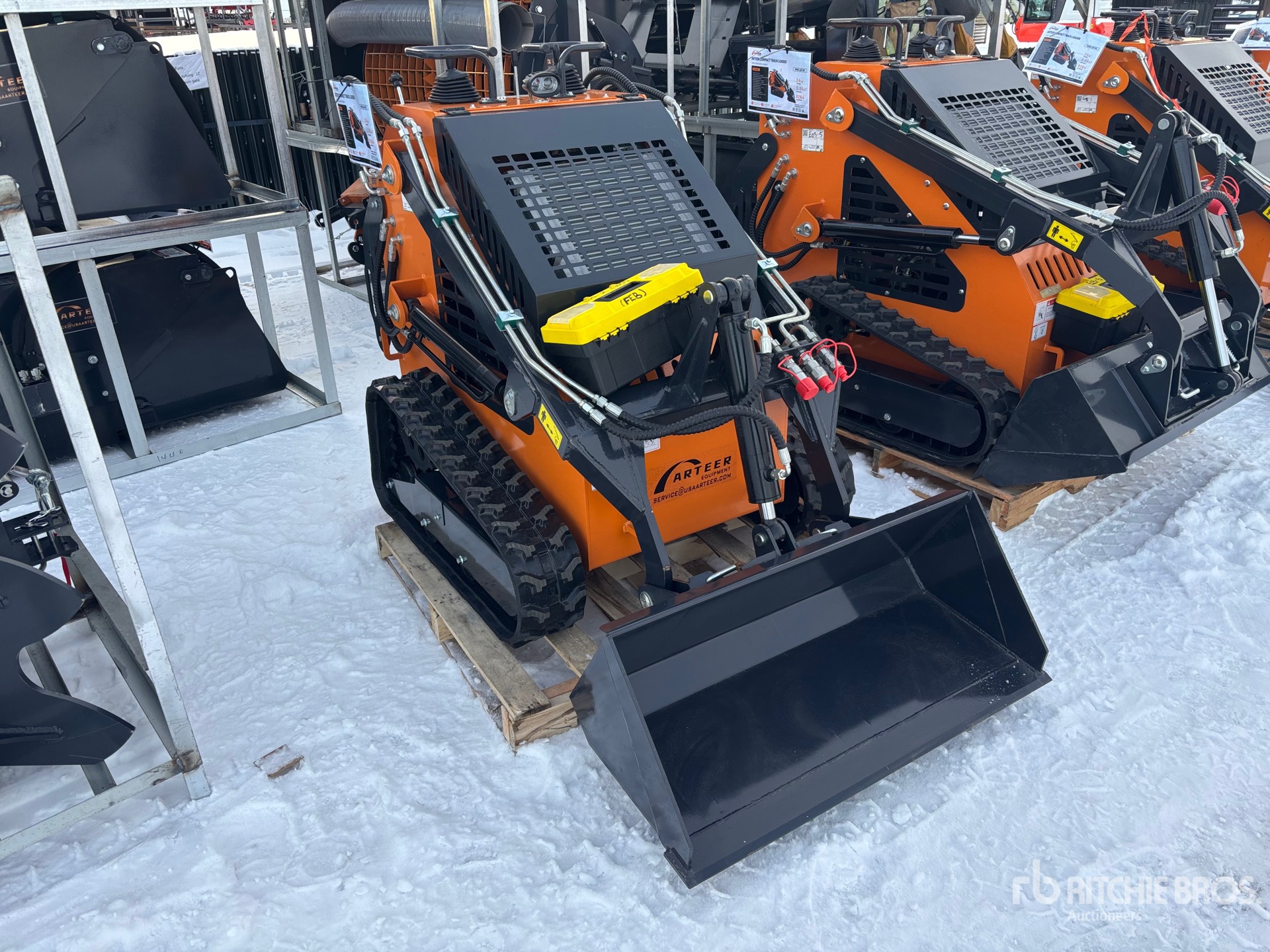 General Appearance with Image, coin avant droit