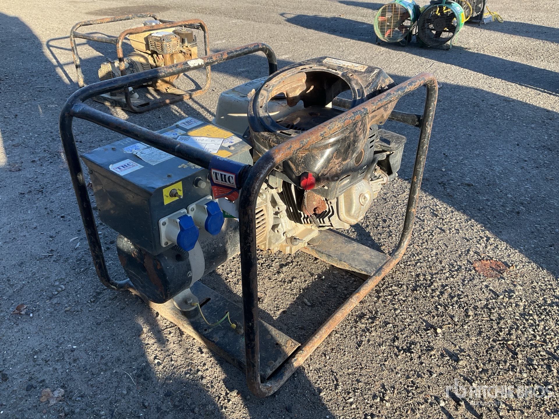 General Appearance with Picture, Left Rear Corner