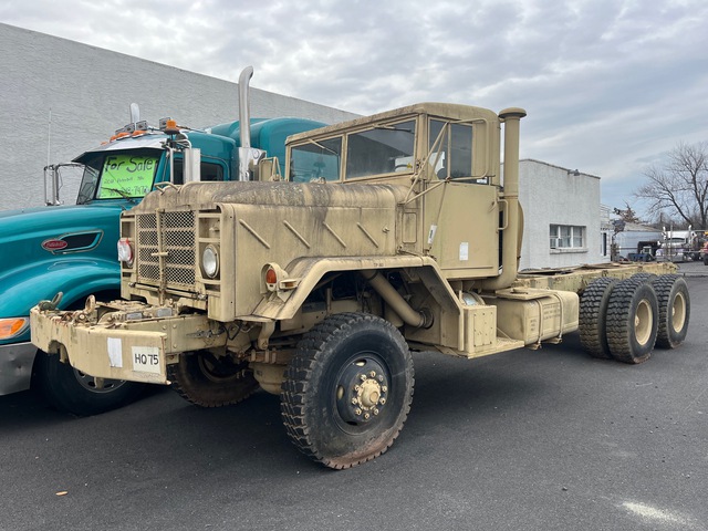 AM General M942 5 Ton 6x6 Cargo Truck