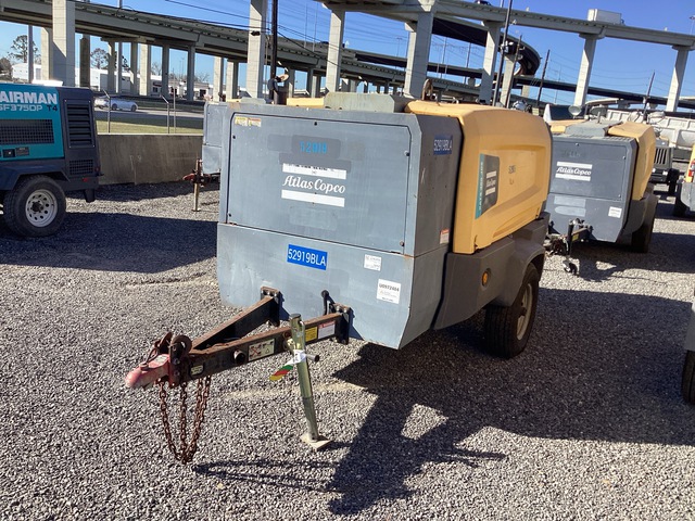 2017 Atlas Copco XATS400 Mobile Air Compressor