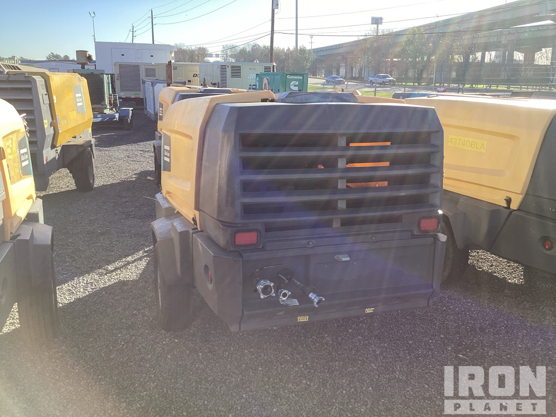 General Appearance with Imagen: esquina trasera izquierda