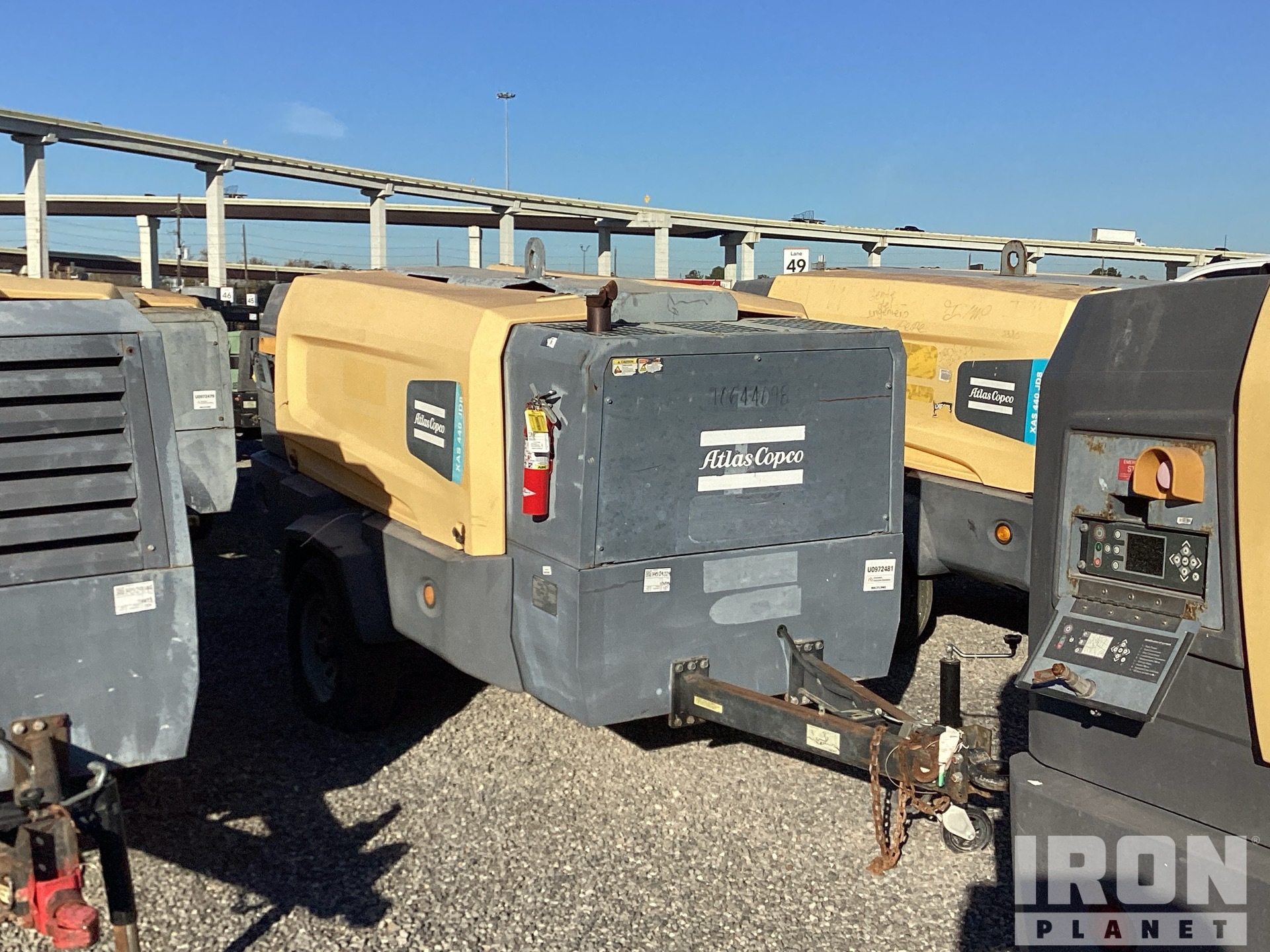 General Appearance with Imagen: esquina delantera derecha