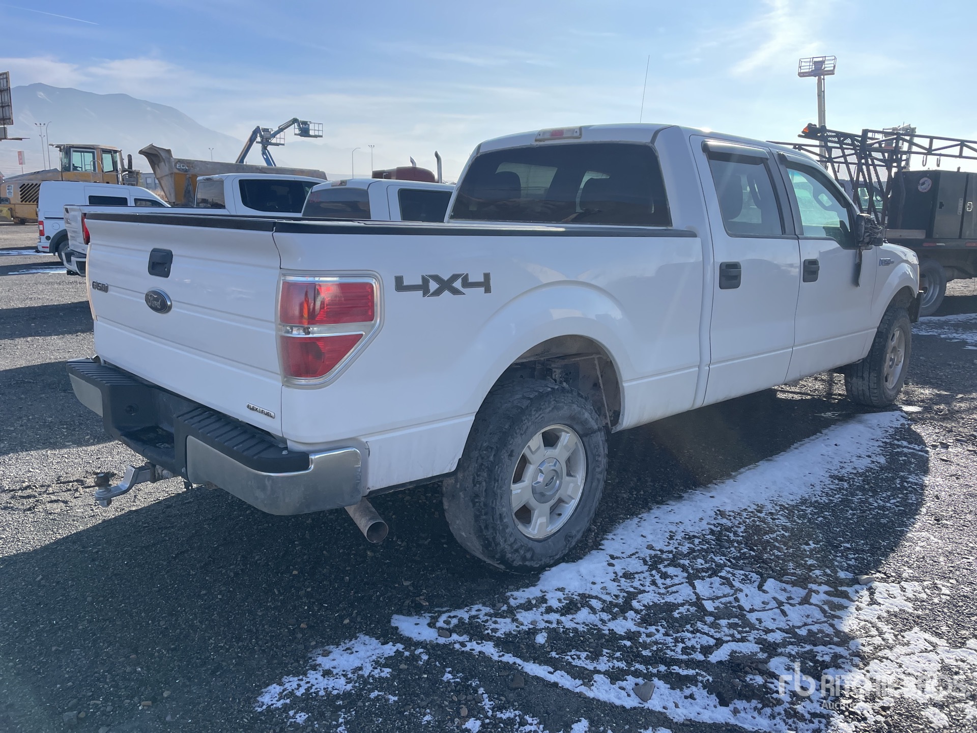 General Appearance with Imagen: esquina trasera derecha