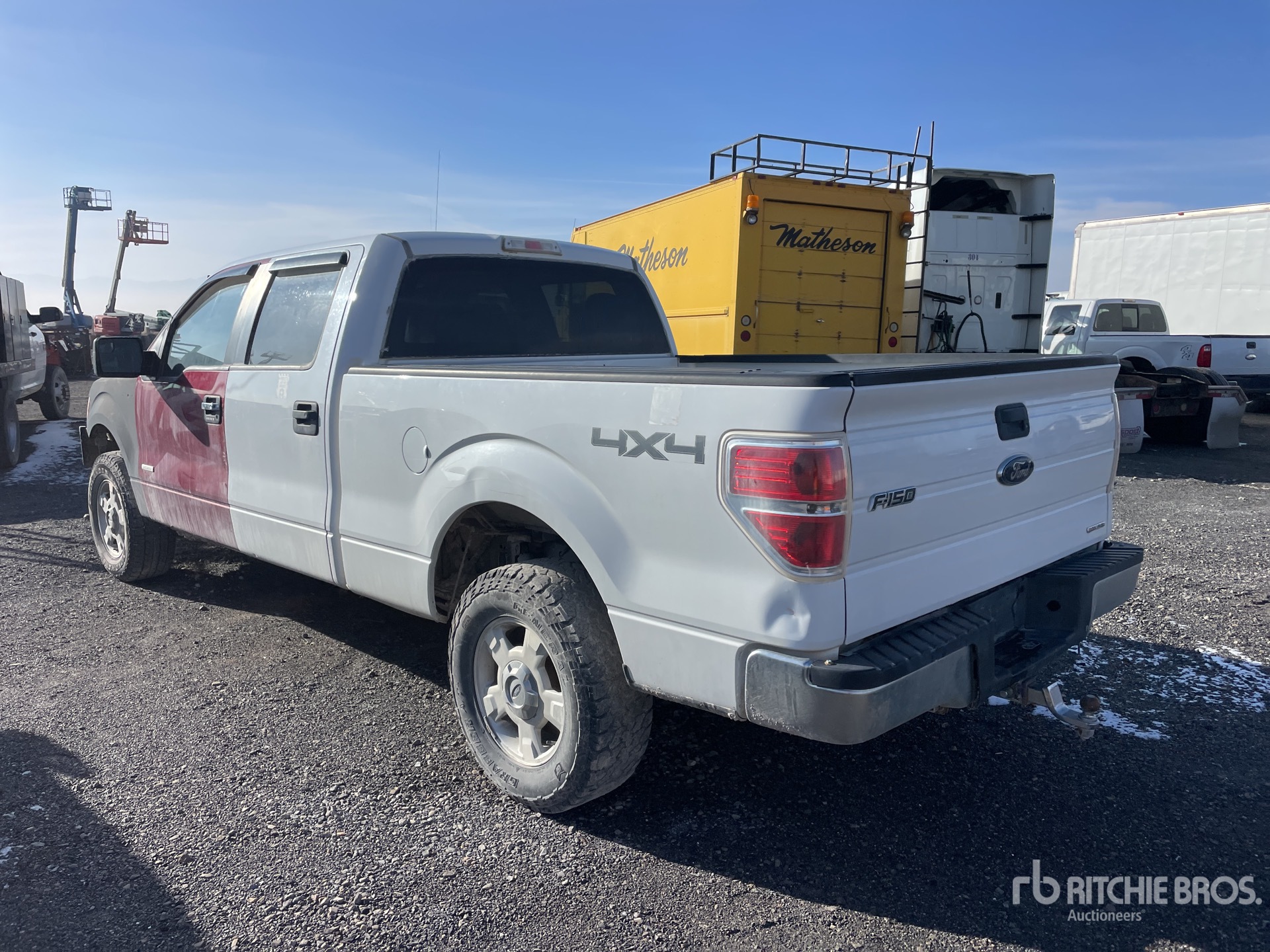 General Appearance with Imagen: esquina trasera izquierda