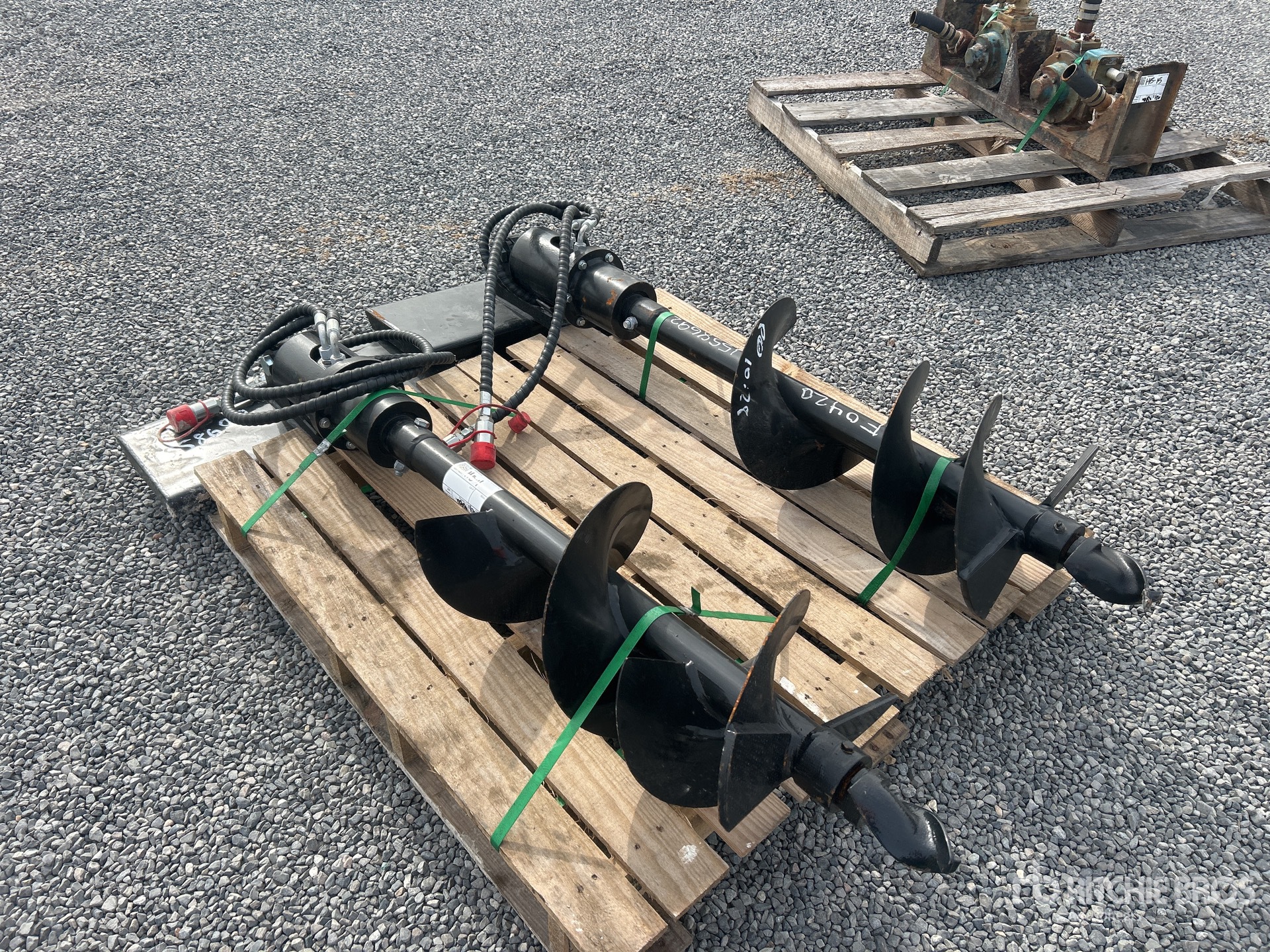 Aspect général with Image, coin arrière gauche