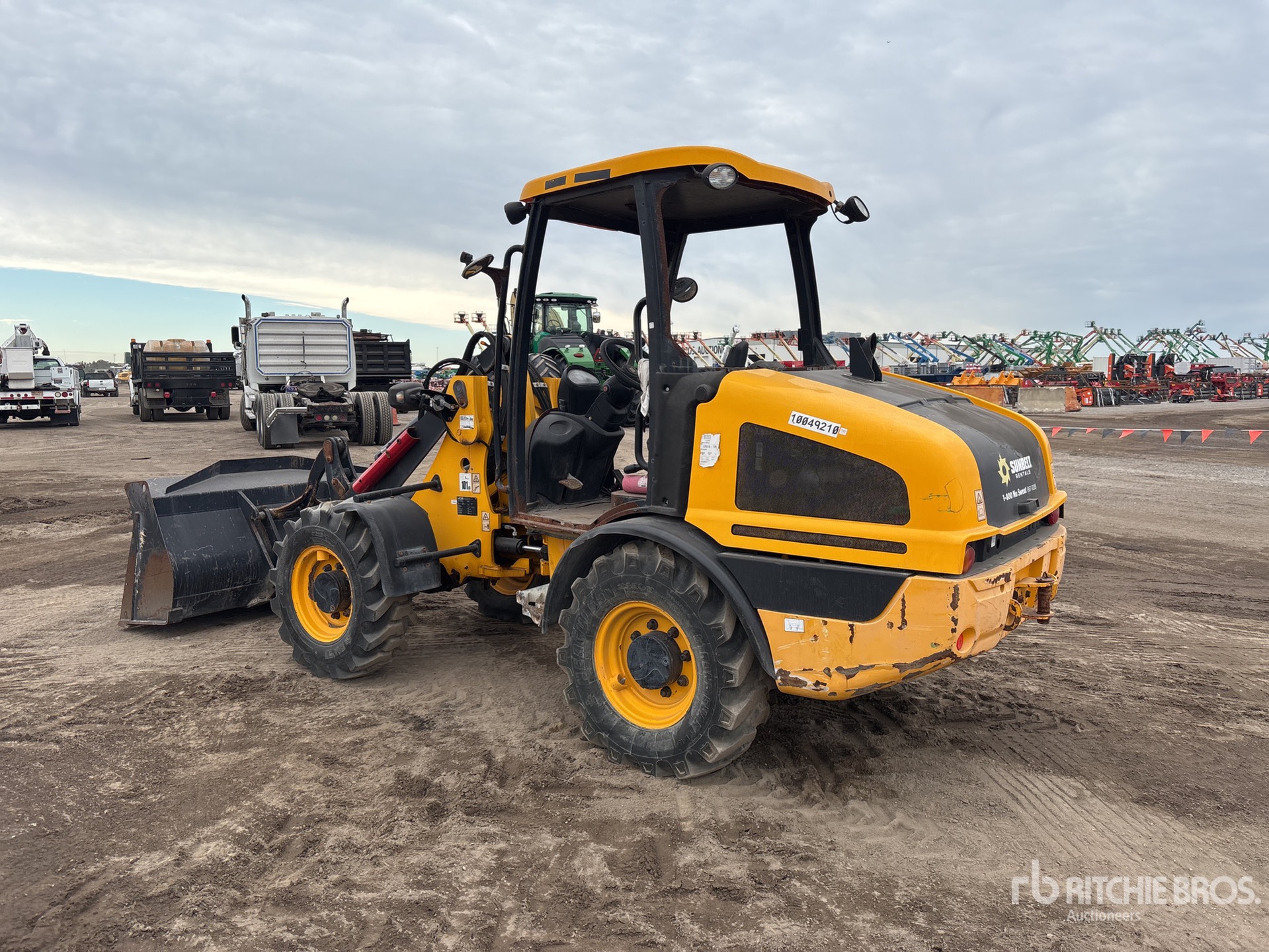 General Appearance with Bild, Ecke hinten links