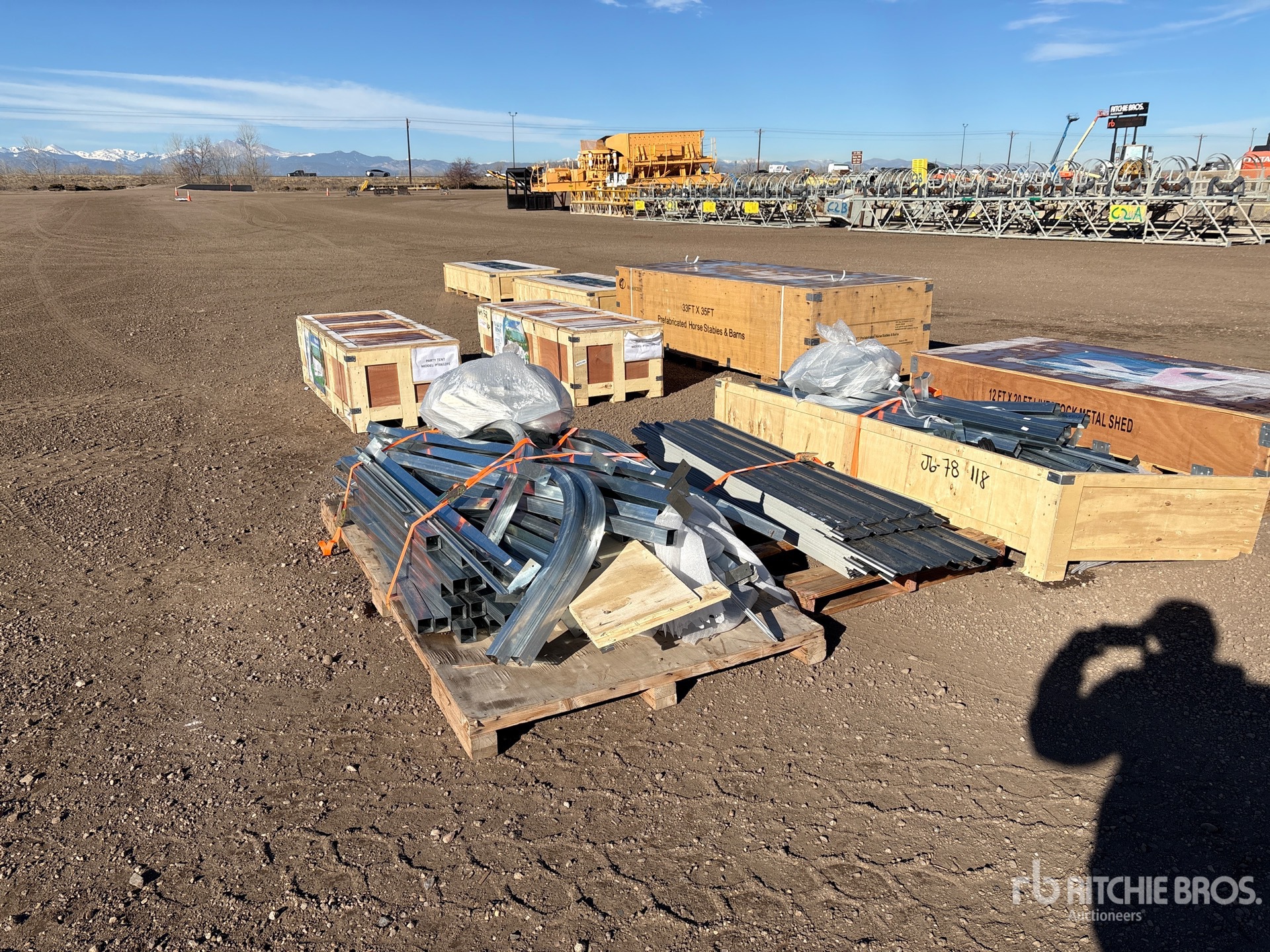 General Appearance with Picture, Left Rear Corner