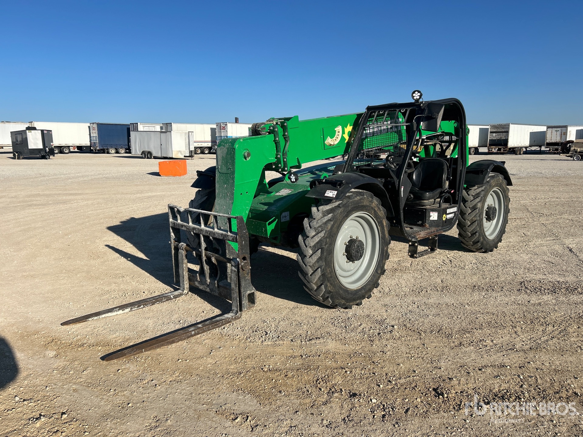 General Appearance with Featured Photo