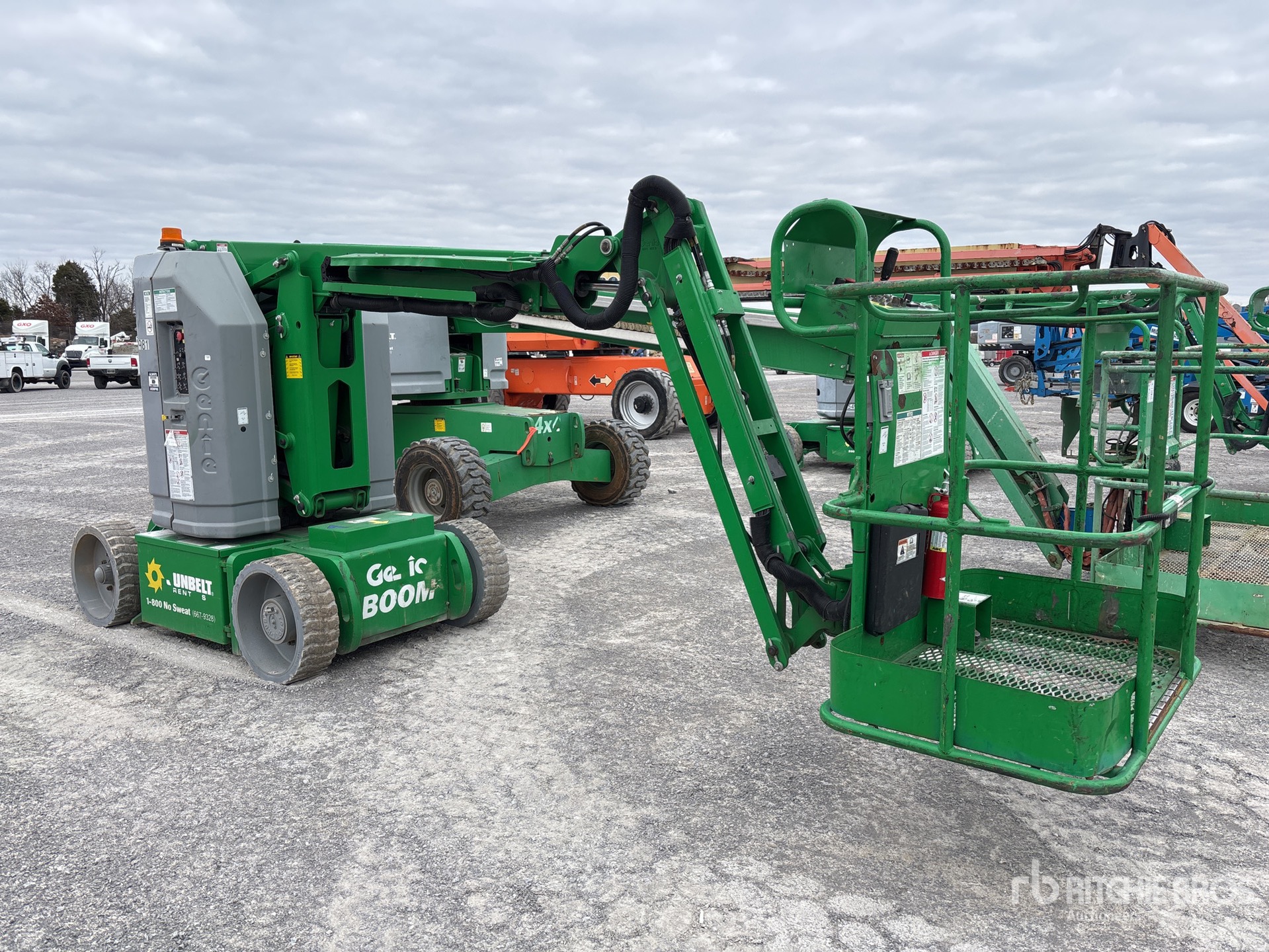 General Appearance with Picture, Right Front Corner