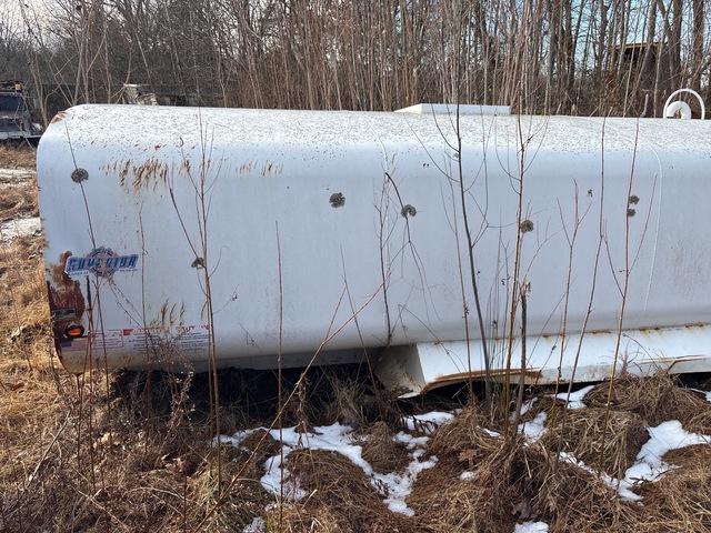 Superior 4000 gal Water Tank