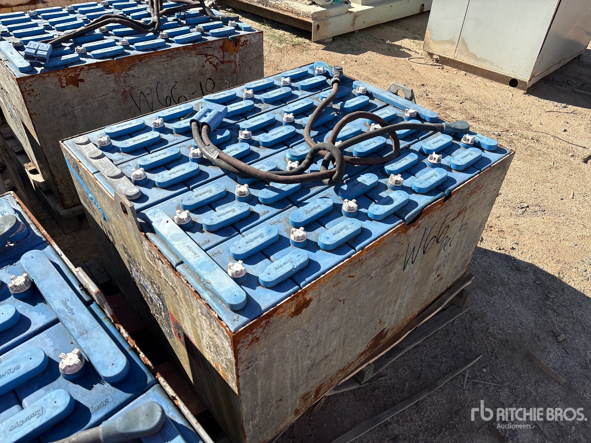 Aspect général with Image, coin avant droit