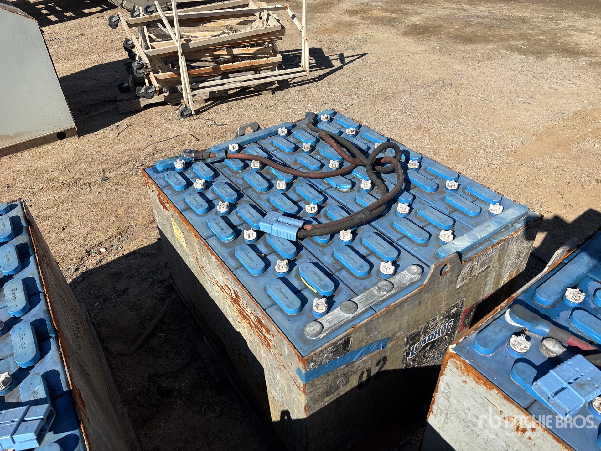 Aspect général with Image, coin arrière droit