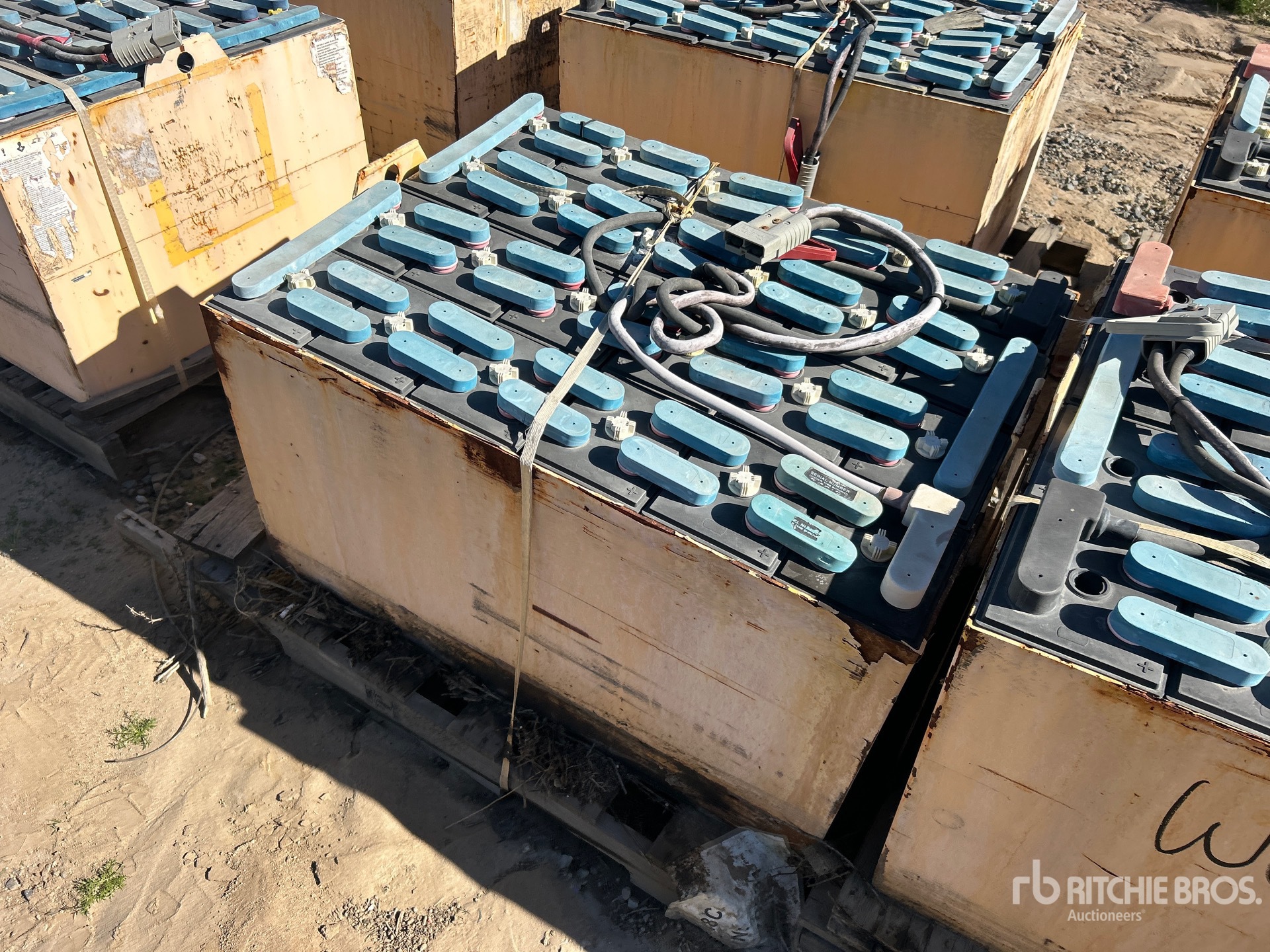 Aspect général with Image, coin arrière gauche