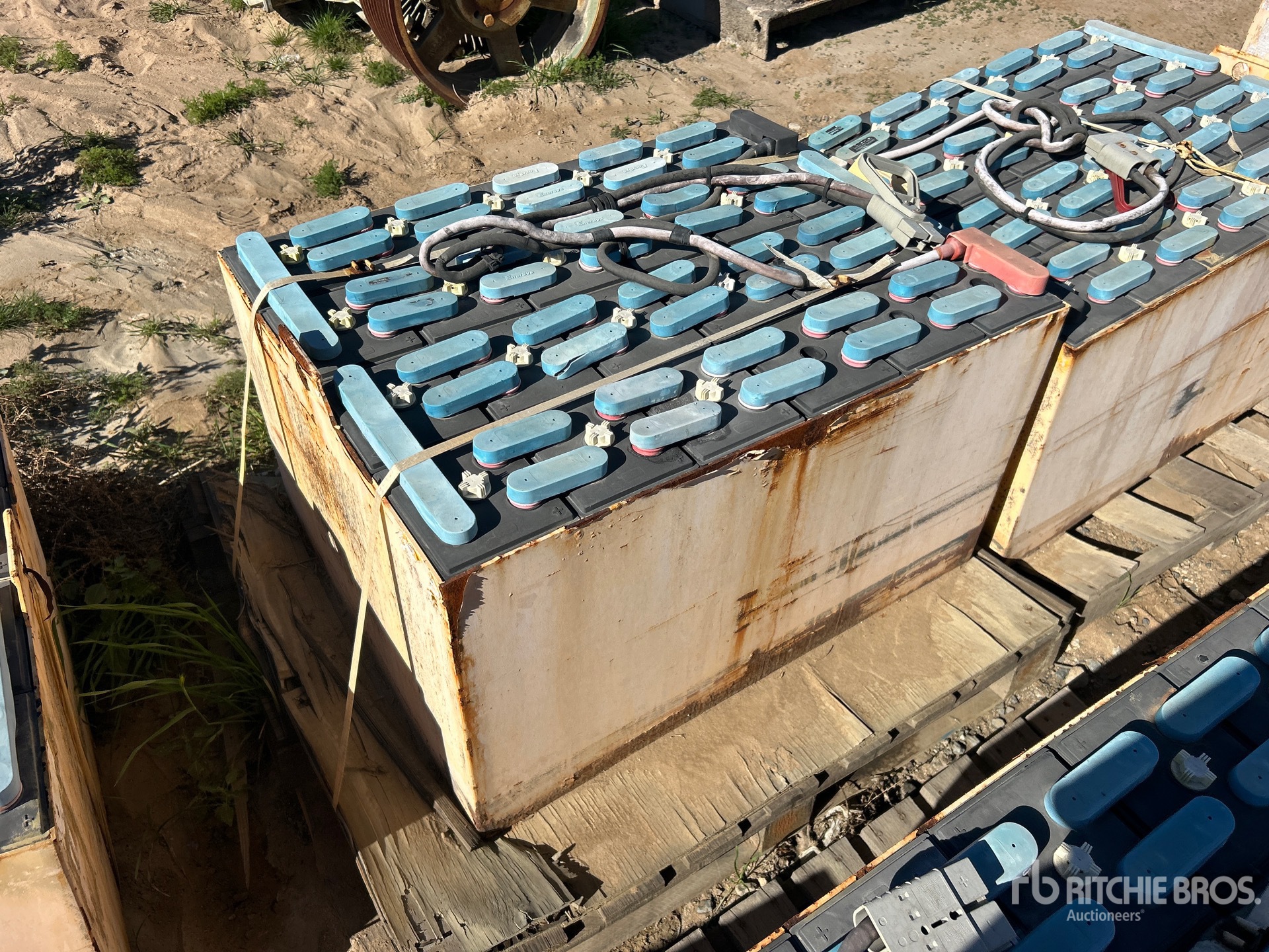 Aspect général with Image, coin arrière gauche