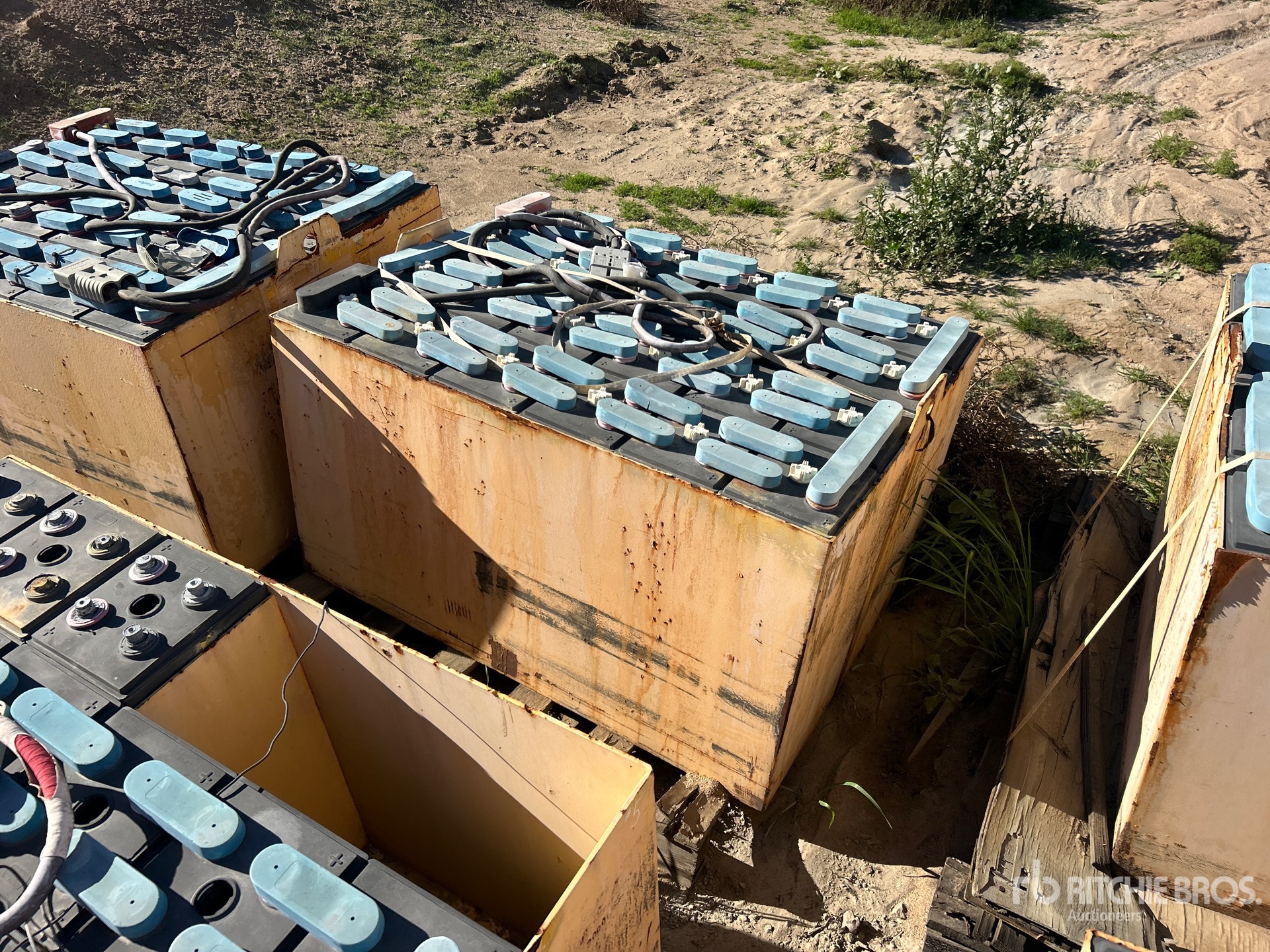 Aspect général with Image, coin arrière droit