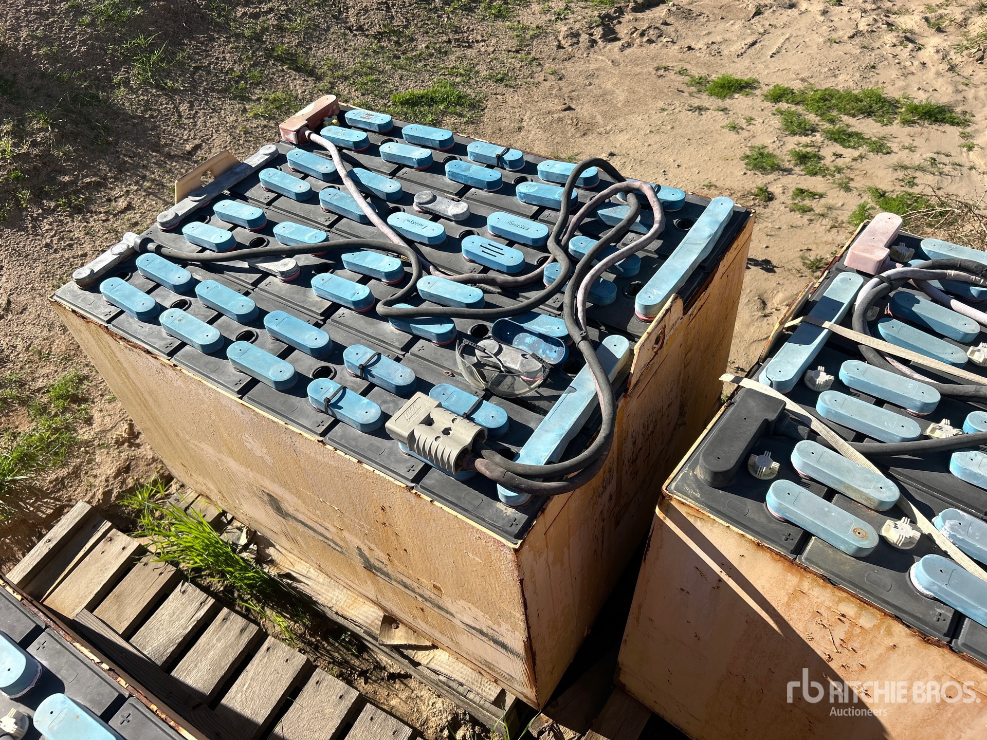 Aspect général with Image, coin arrière droit