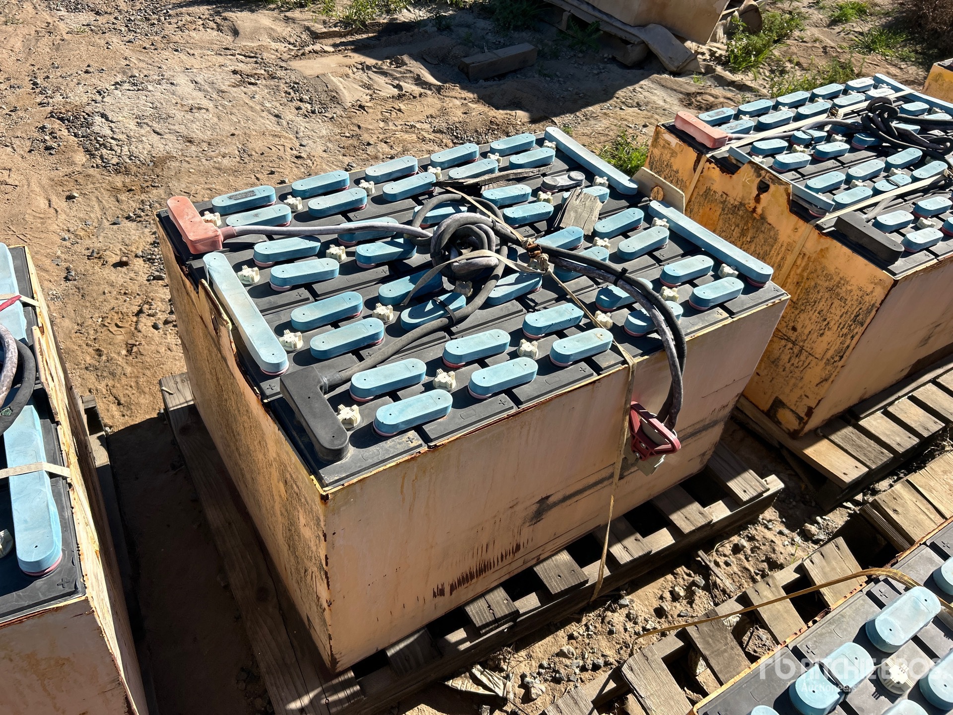 Aspect général with Image, coin arrière gauche