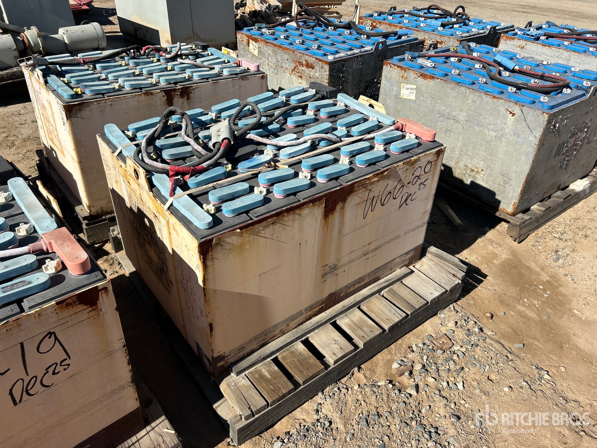 Aspect général with Image, coin avant droit