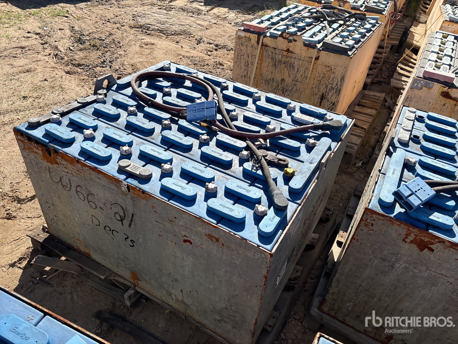 Aspect général with Image, coin arrière gauche