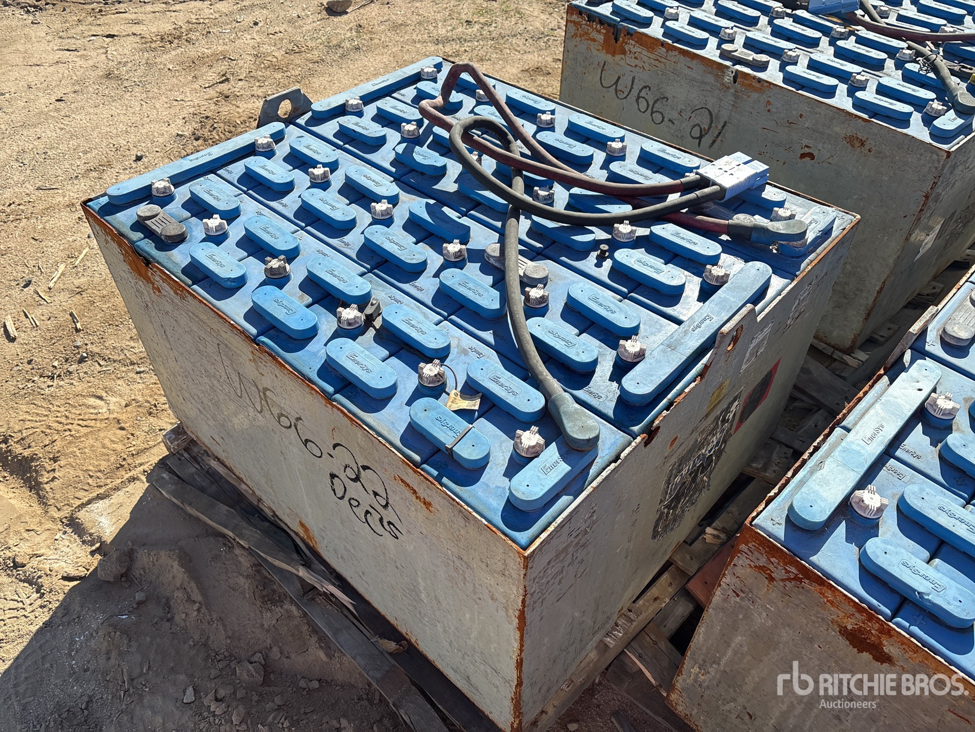 Aspect général with Image, coin arrière gauche