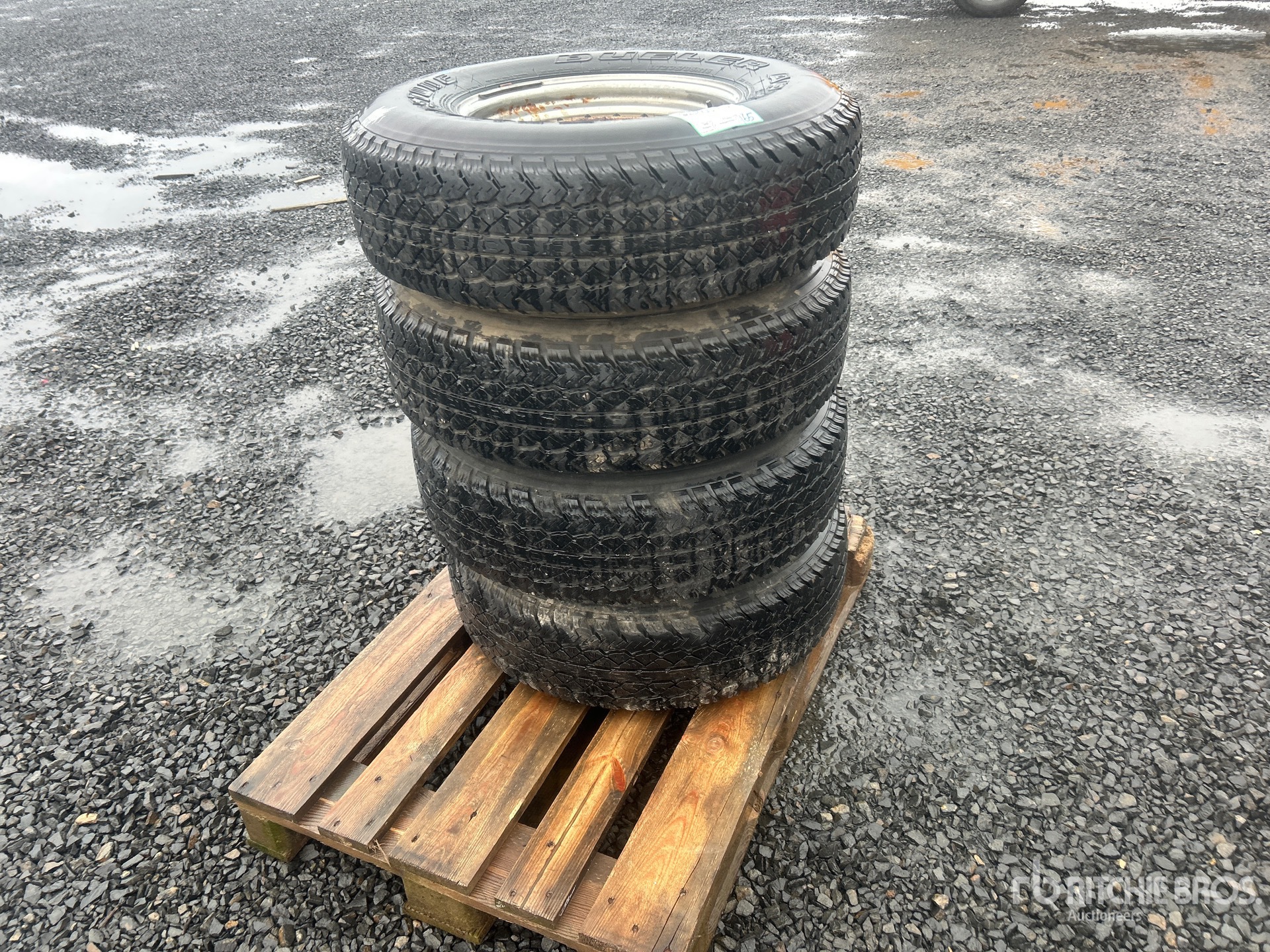 General Appearance with Imagen: esquina trasera derecha