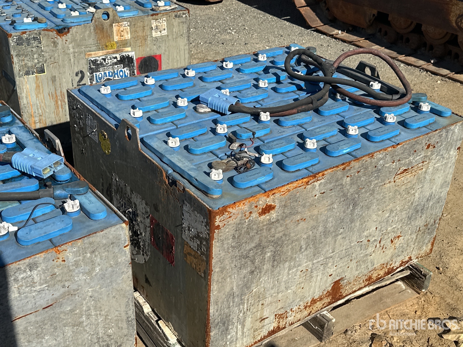 Aspect général with Image, coin arrière droit