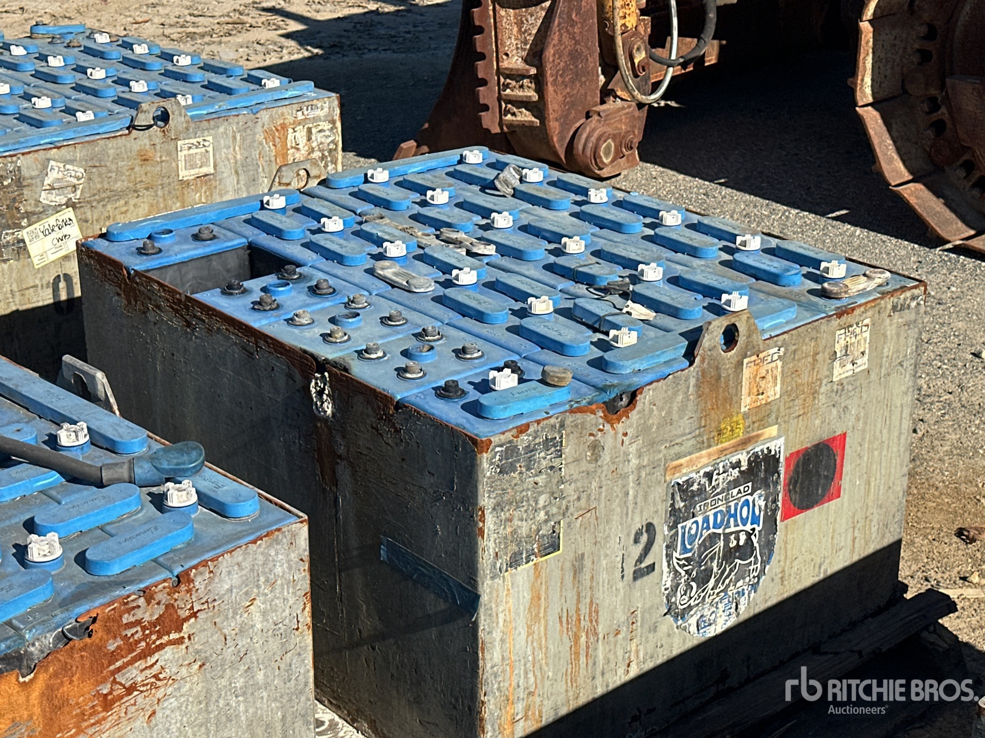 Aspect général with Image, coin arrière droit