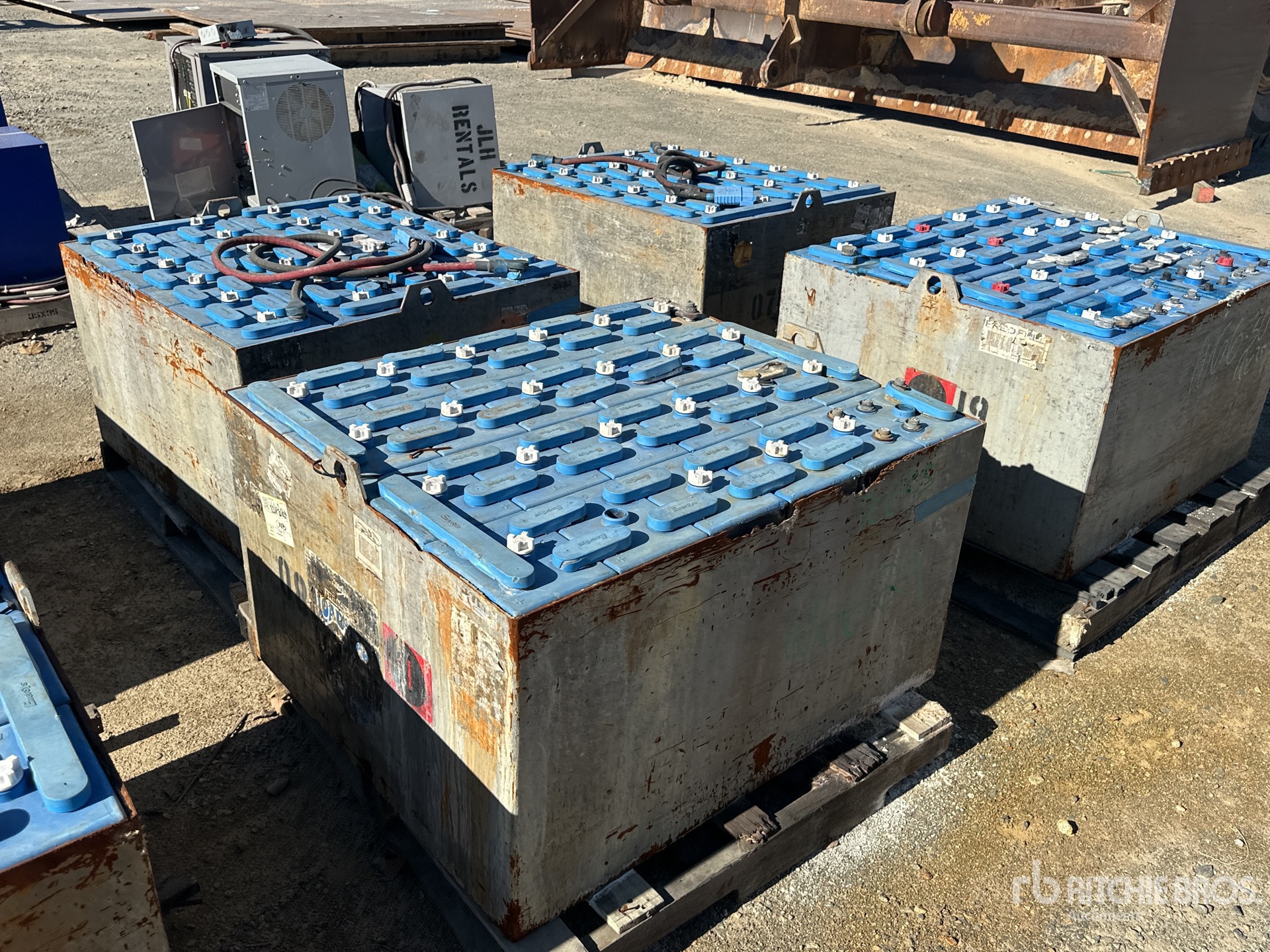 Aspect général with Image, coin arrière droit