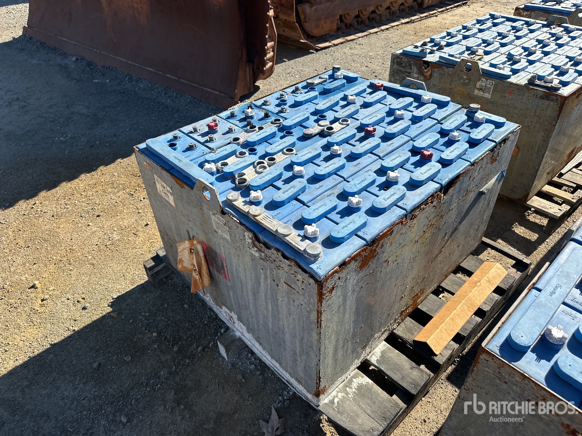 Aspect général with Image, coin arrière gauche