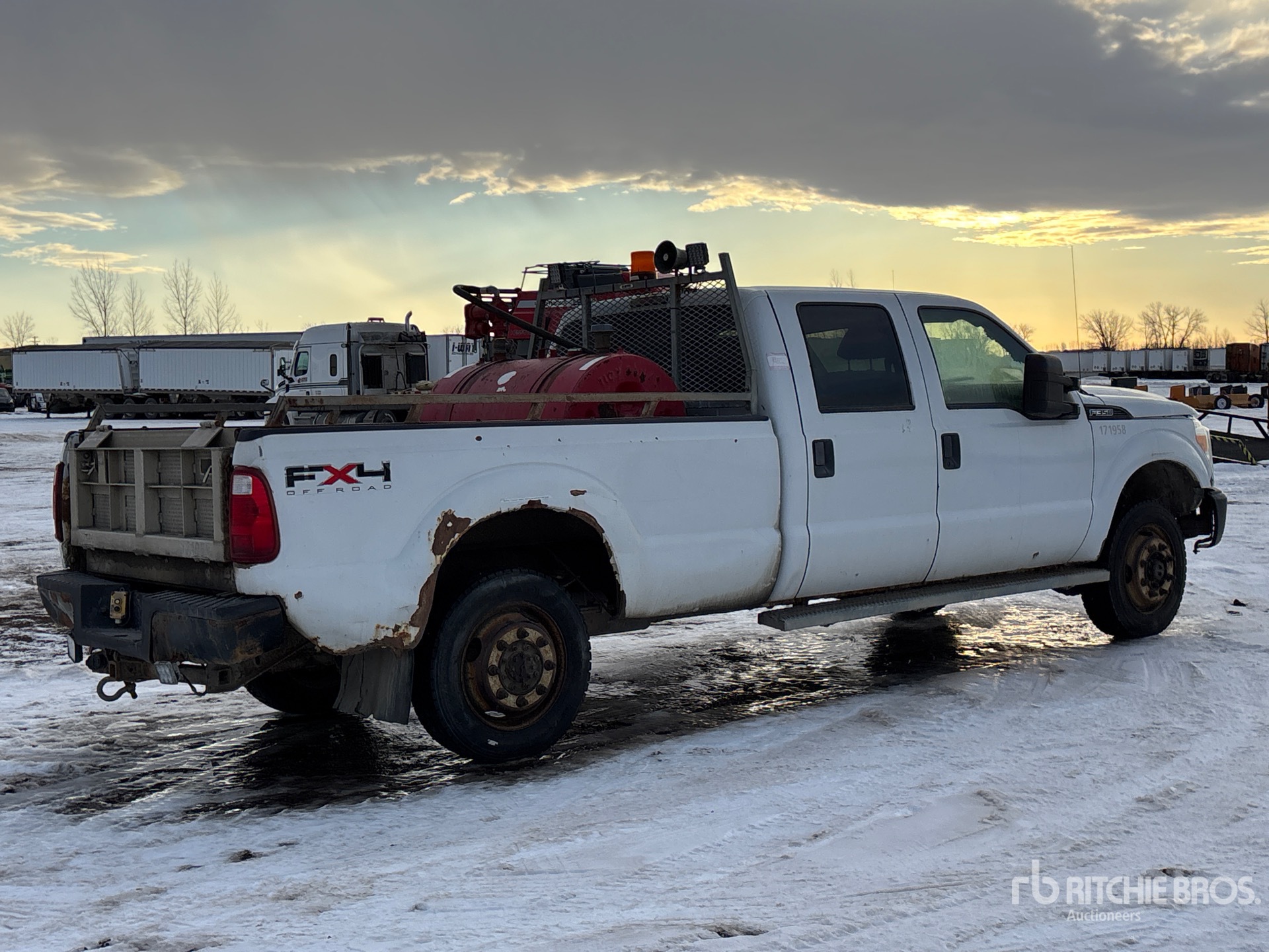 General Appearance with Bild, Ecke hinten rechts