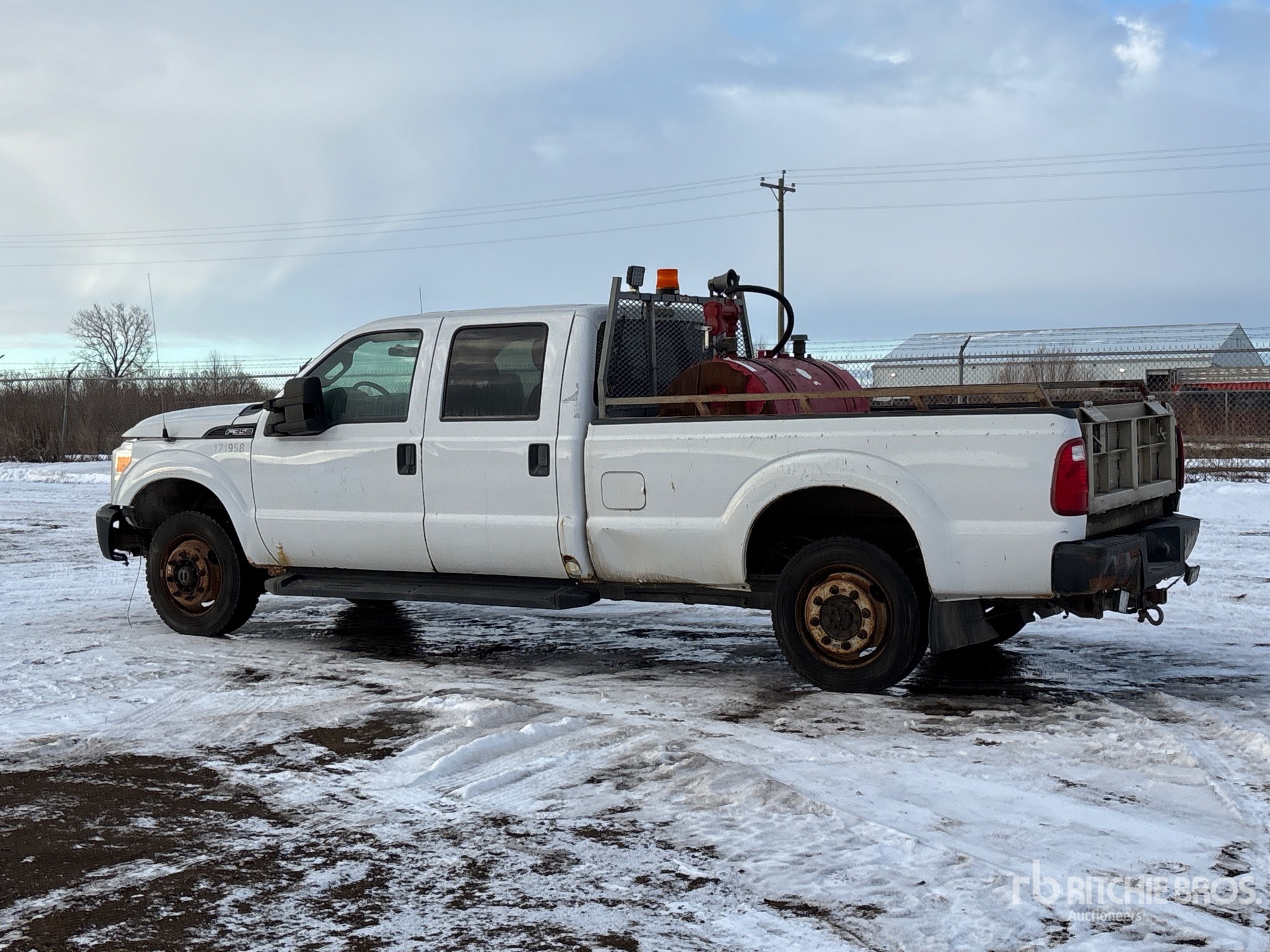 General Appearance with Bild, Ecke hinten links