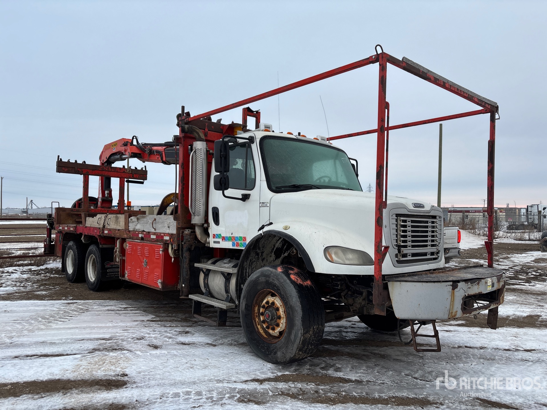 Aspect général with Image, coin avant droit